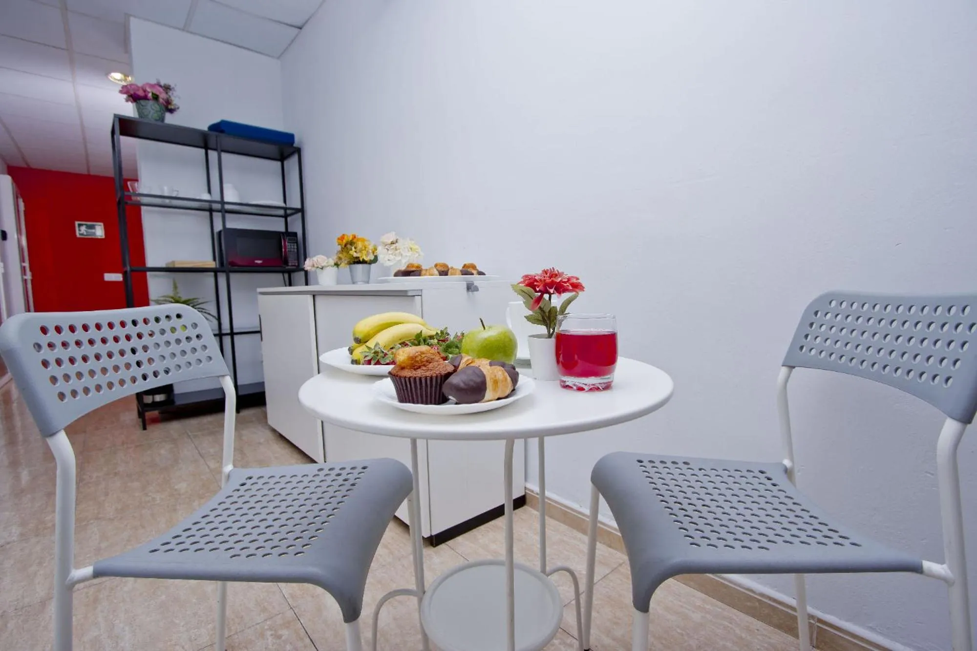 Barcelona City North Hostal