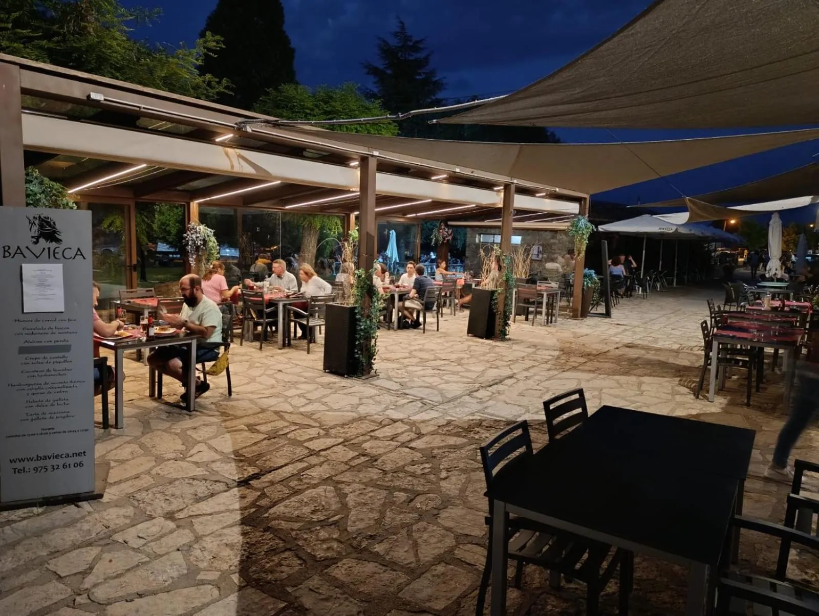 Restaurant/places to eat in Bavieca