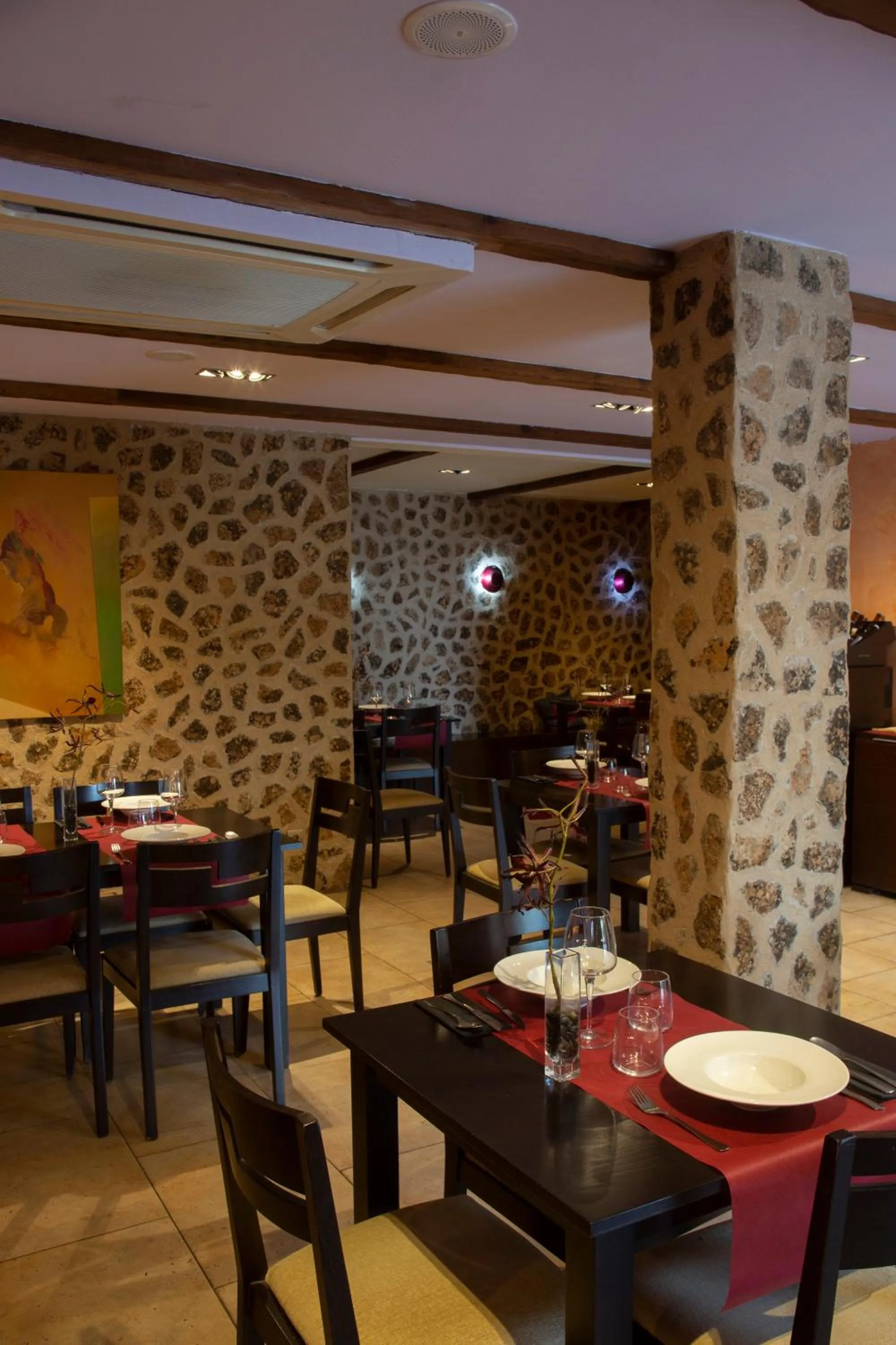 Restaurant/places to eat in Bavieca