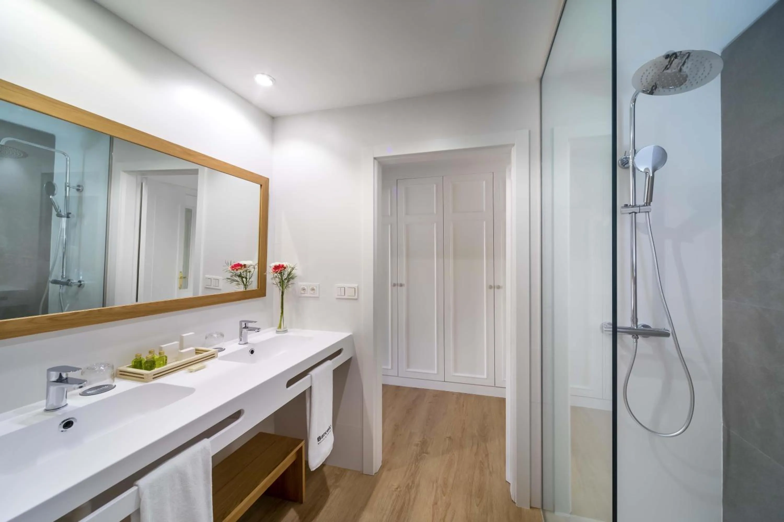 Bathroom in Barceló Corralejo Bay - Adults Only