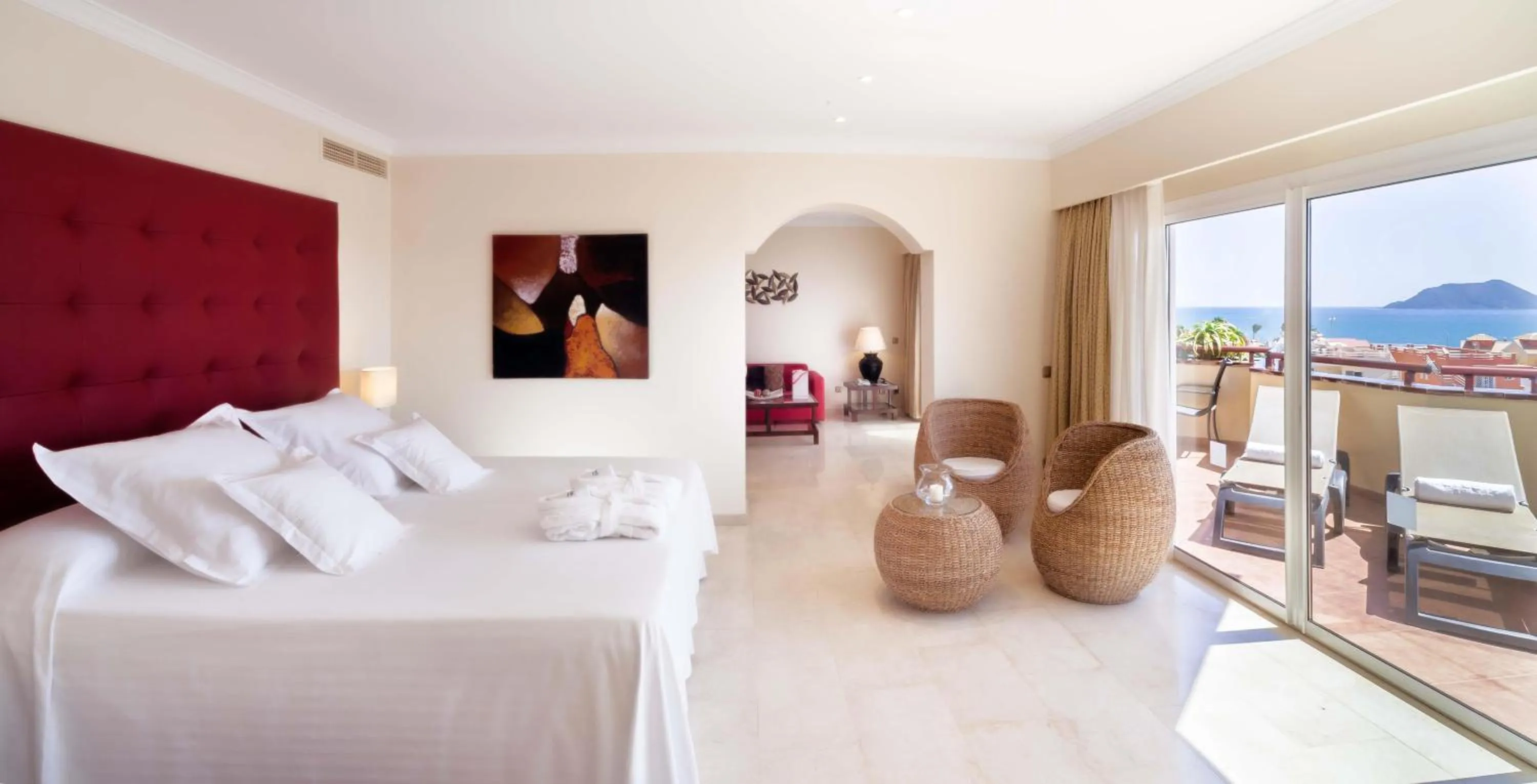 Photo of the whole room, Bed in Barceló Corralejo Bay - Adults Only