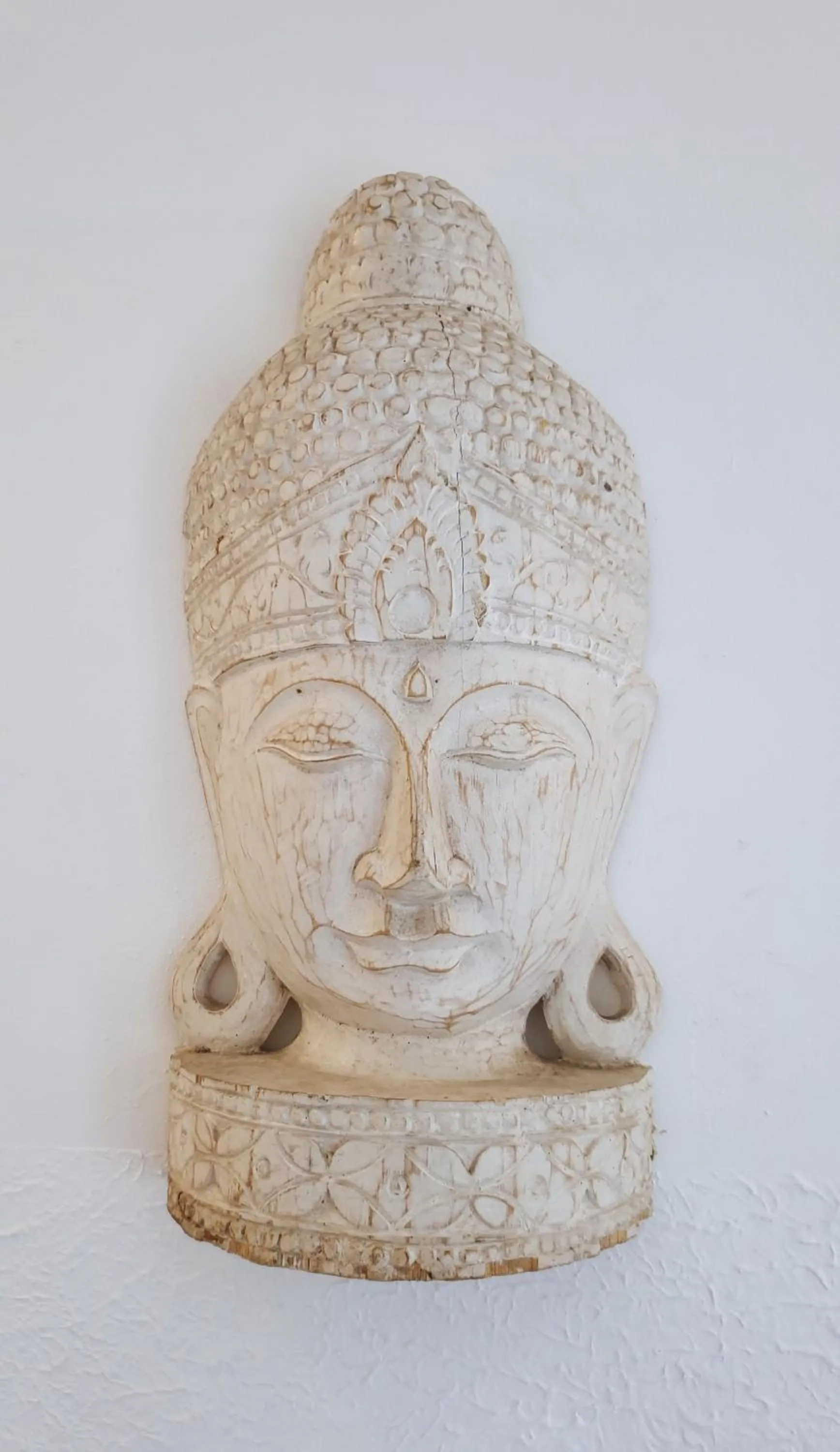 Decorative detail in Surga Homestay