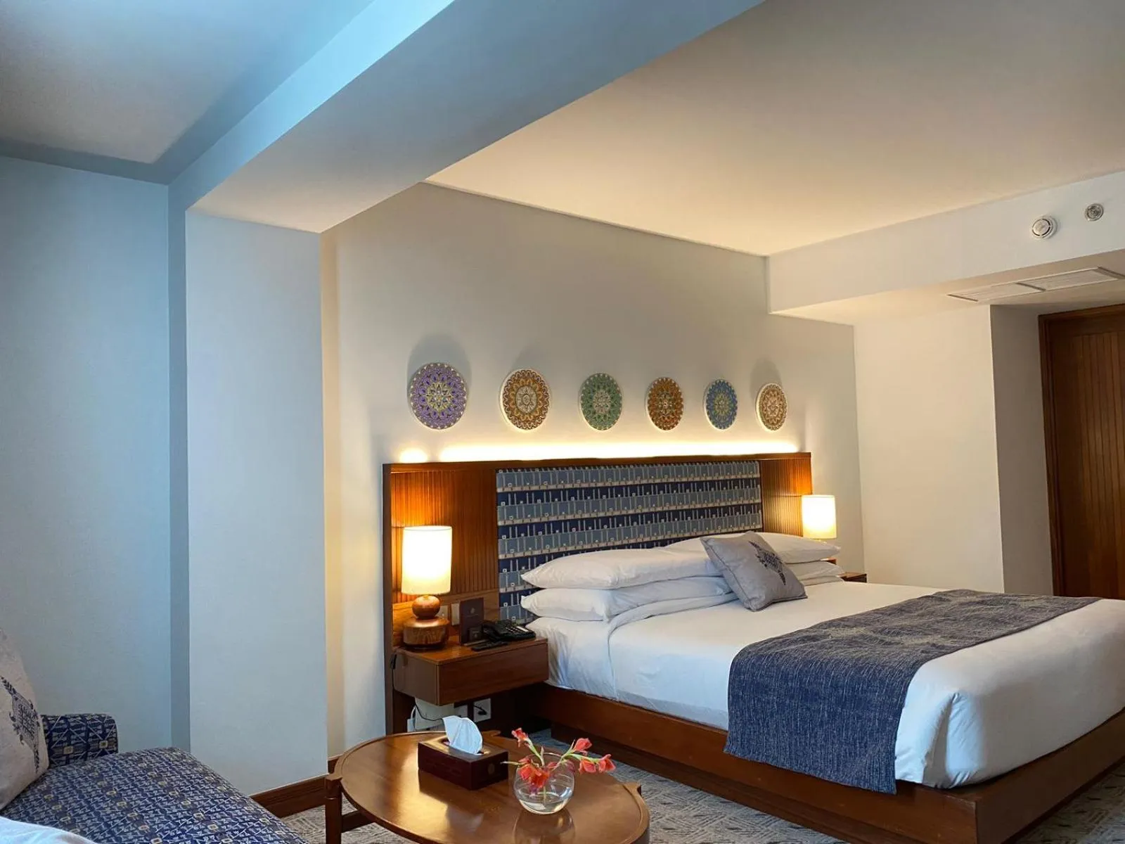 Bed in Peshawar Serena Hotel