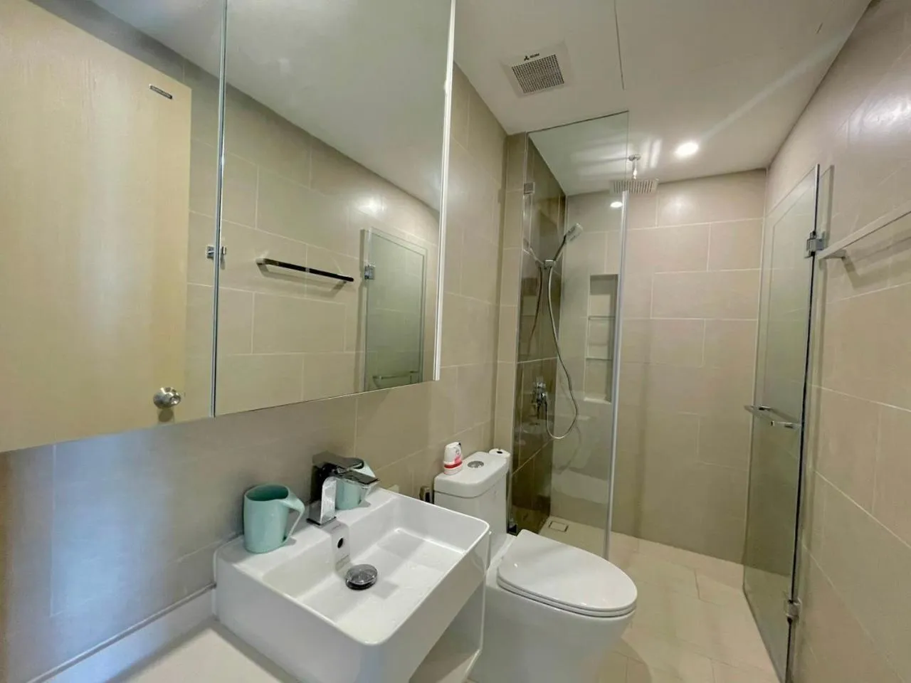 Bathroom in The Sóng An Gia villahomestayvungtau