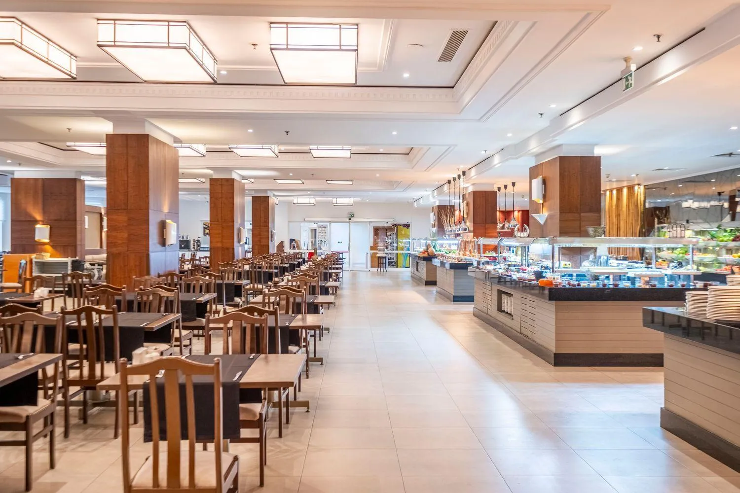 Restaurant/places to eat in Ma Biche Kemer by Werde Hotels