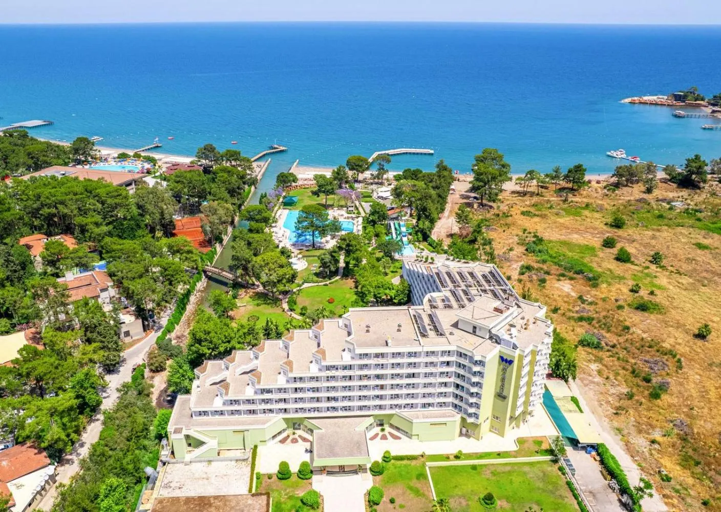Property building in Ma Biche Kemer by Werde Hotels