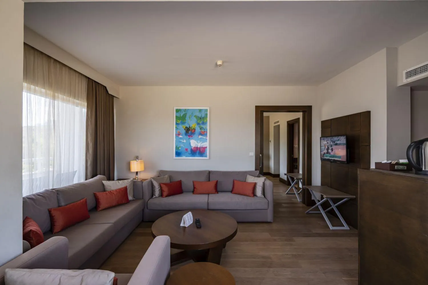 TV and multimedia in Ma Biche Kemer by Werde Hotels
