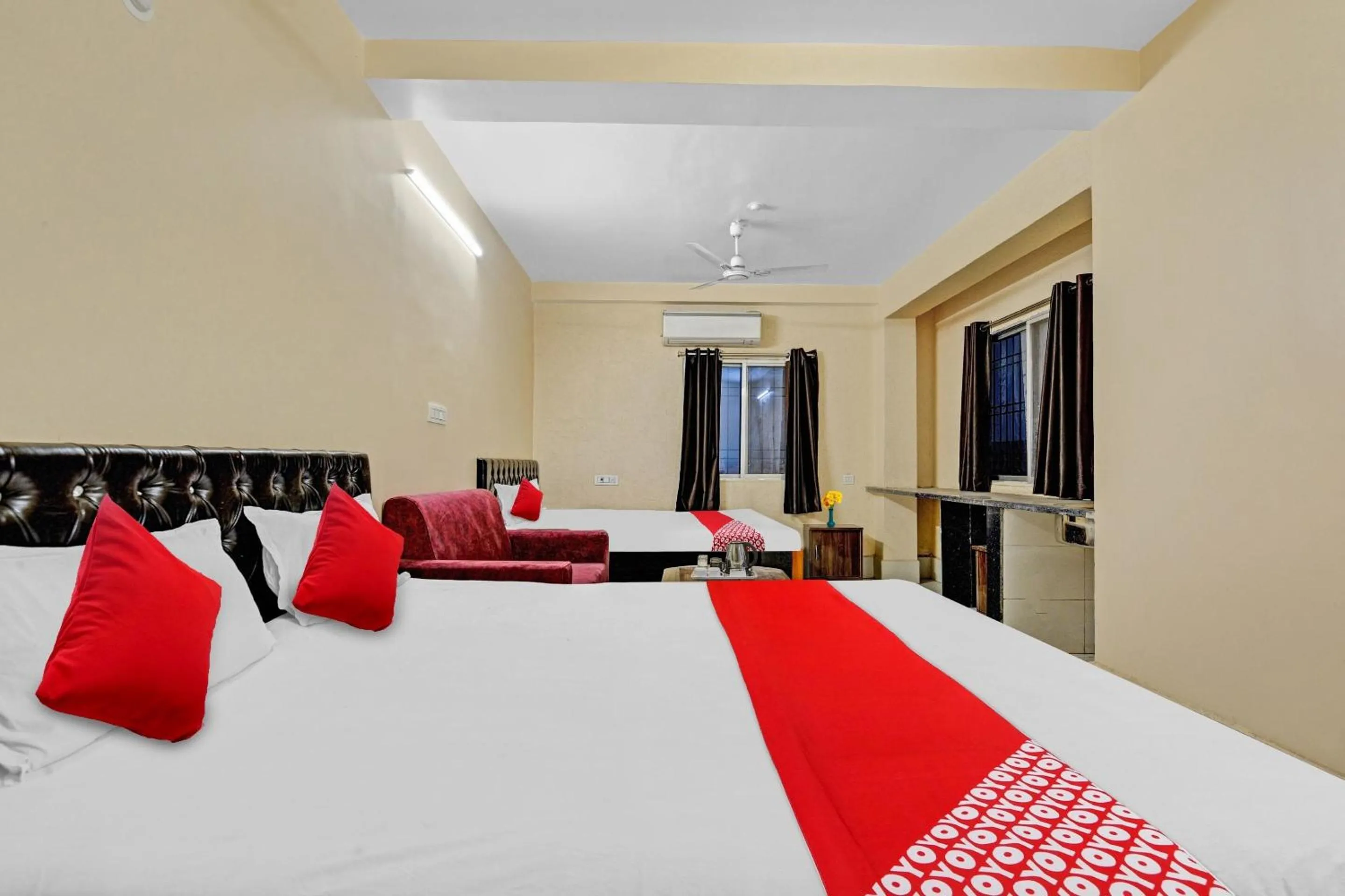 Bedroom, Bed in Hotel O SRI JAGARNATH BANQUET & HOTEL