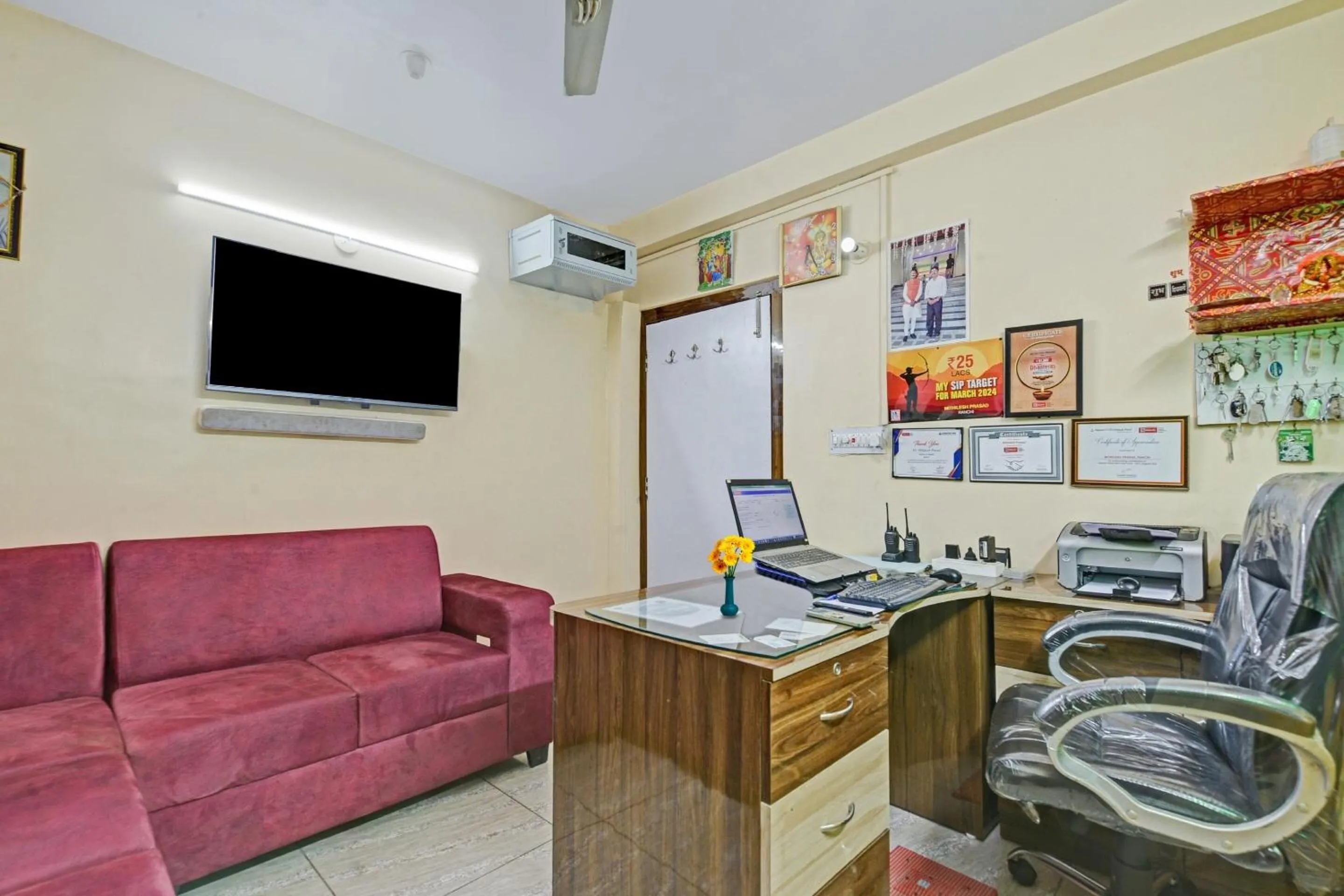 Lobby or reception in Hotel O SRI JAGARNATH BANQUET & HOTEL