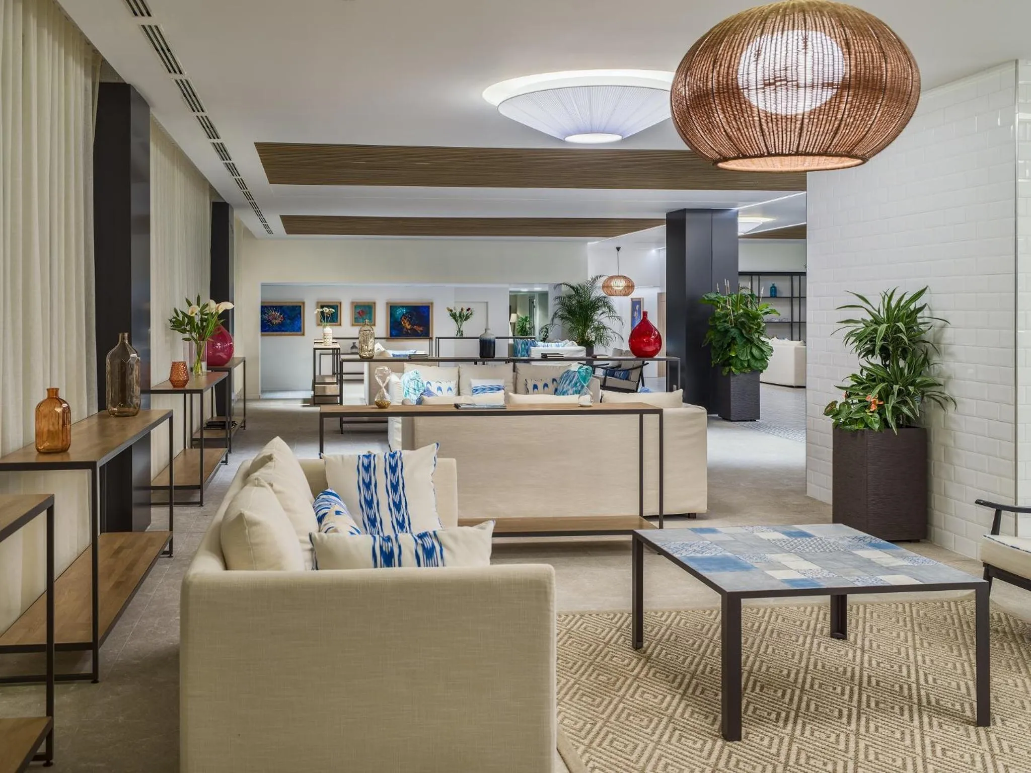 Lobby or reception in H10 Casa del Mar