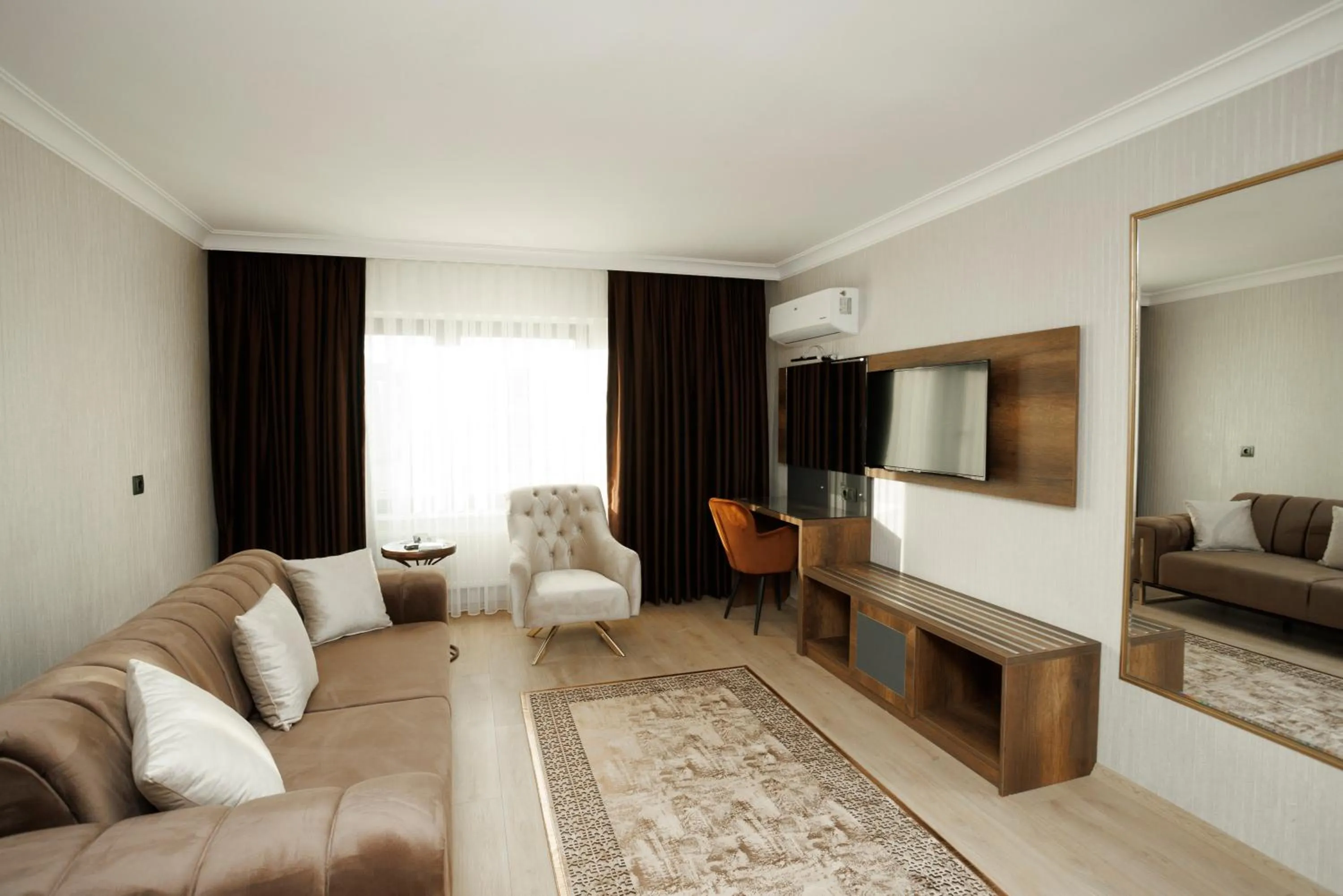 TV and multimedia in Anemon Kent Uşak Hotel