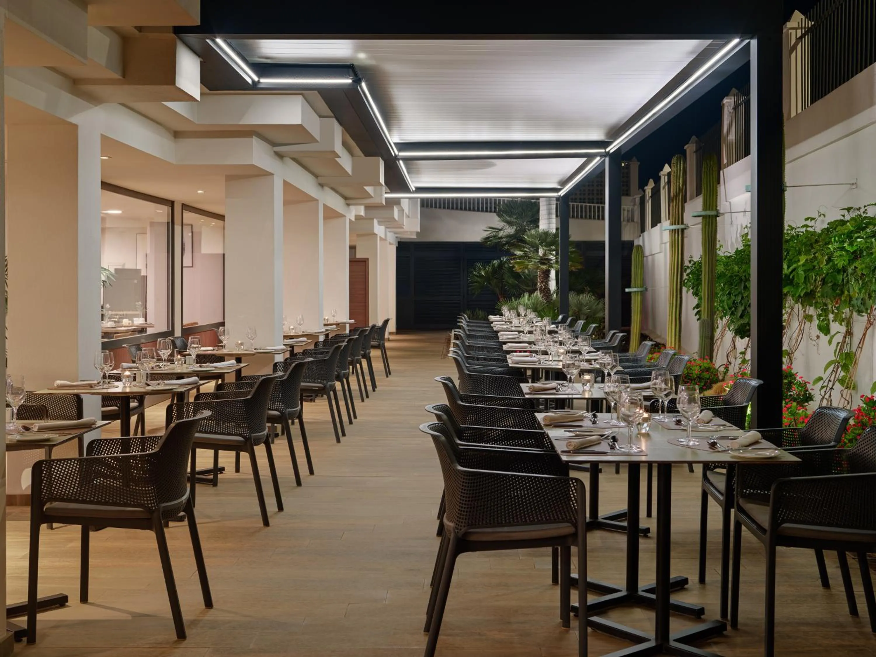 Restaurant/places to eat in H10 Ocean Dreams Hotel Boutique - Adults Only