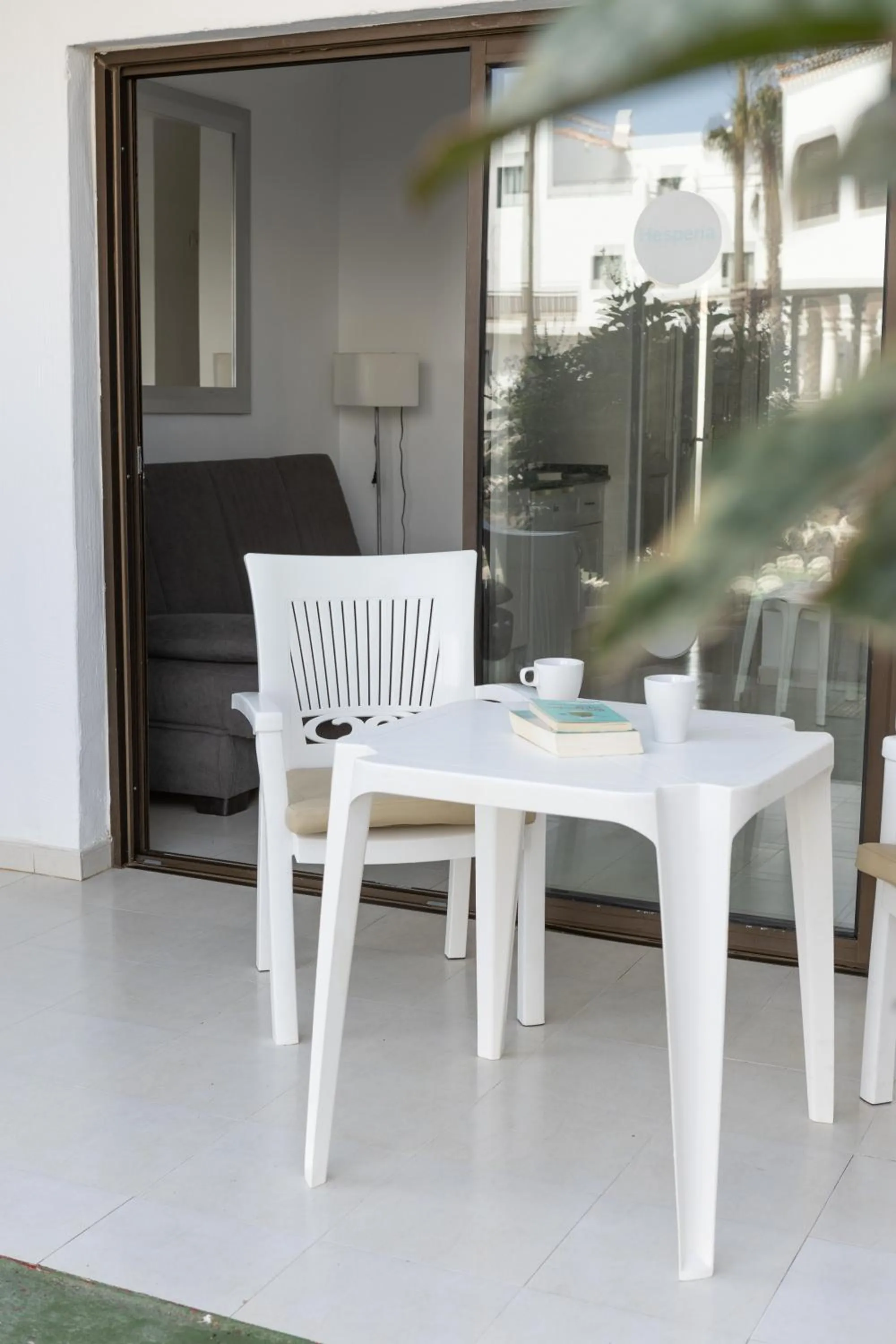 Living room in Apartamentos Hesperia Bristol Playa