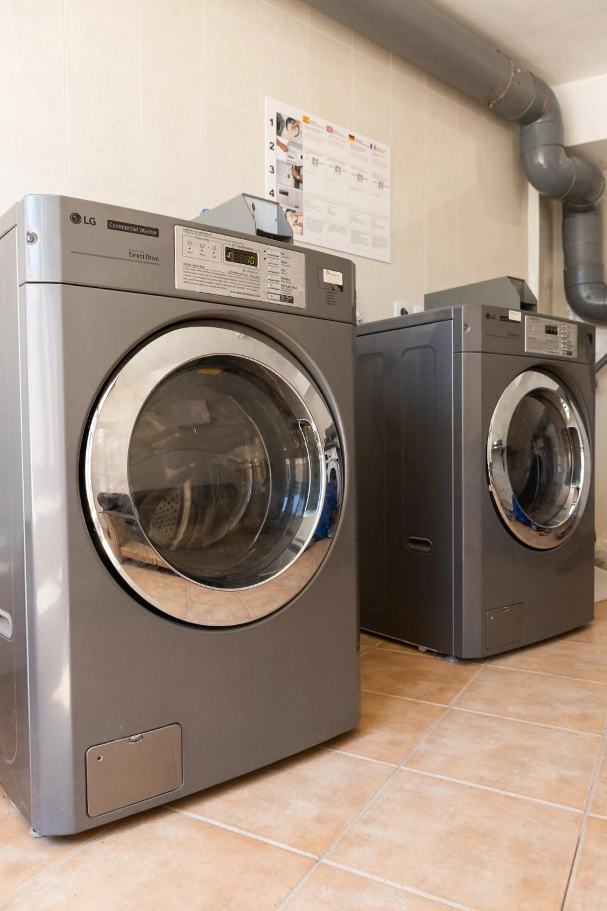laundry in Apartamentos Hesperia Bristol Playa