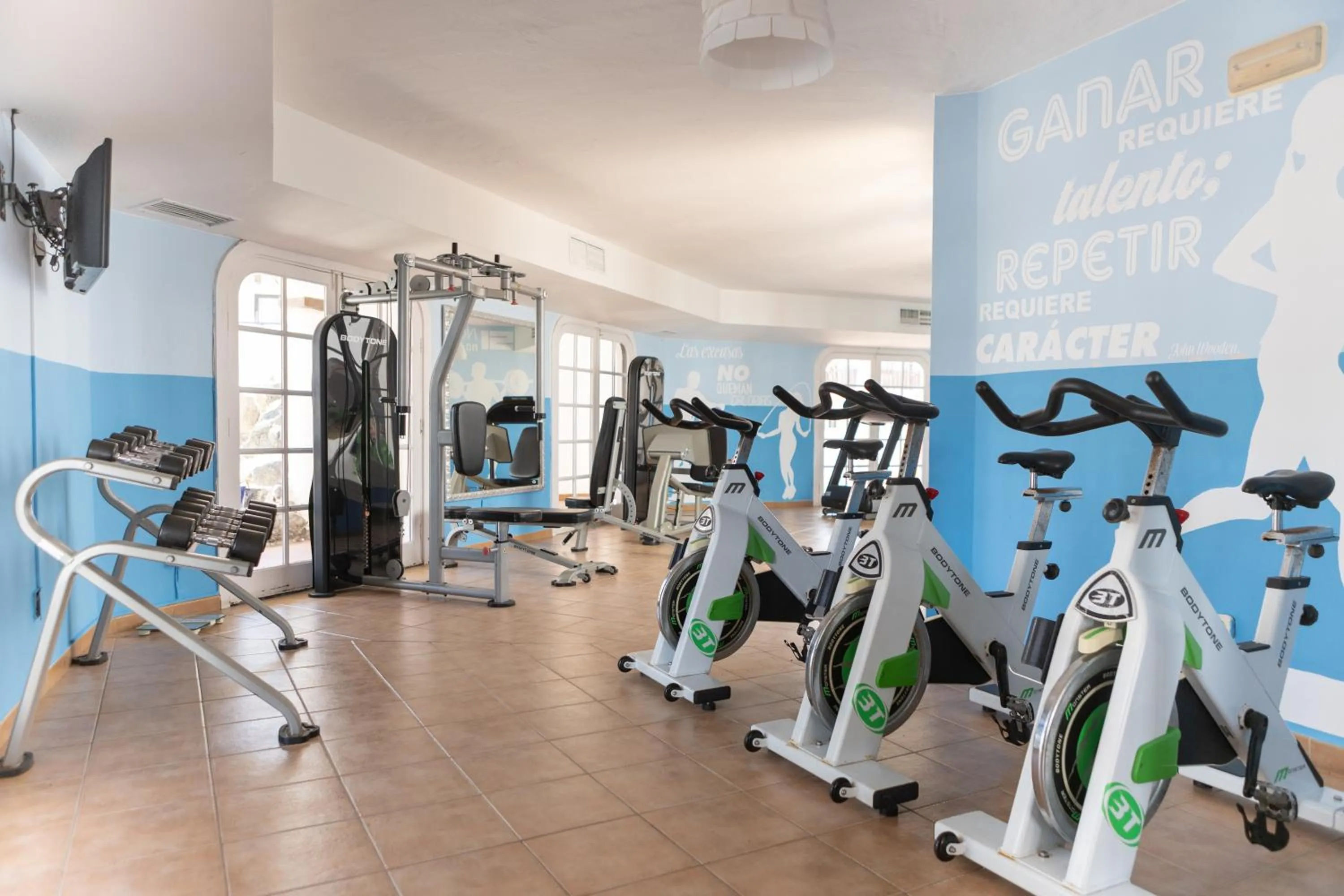 Fitness centre/facilities in Apartamentos Hesperia Bristol Playa
