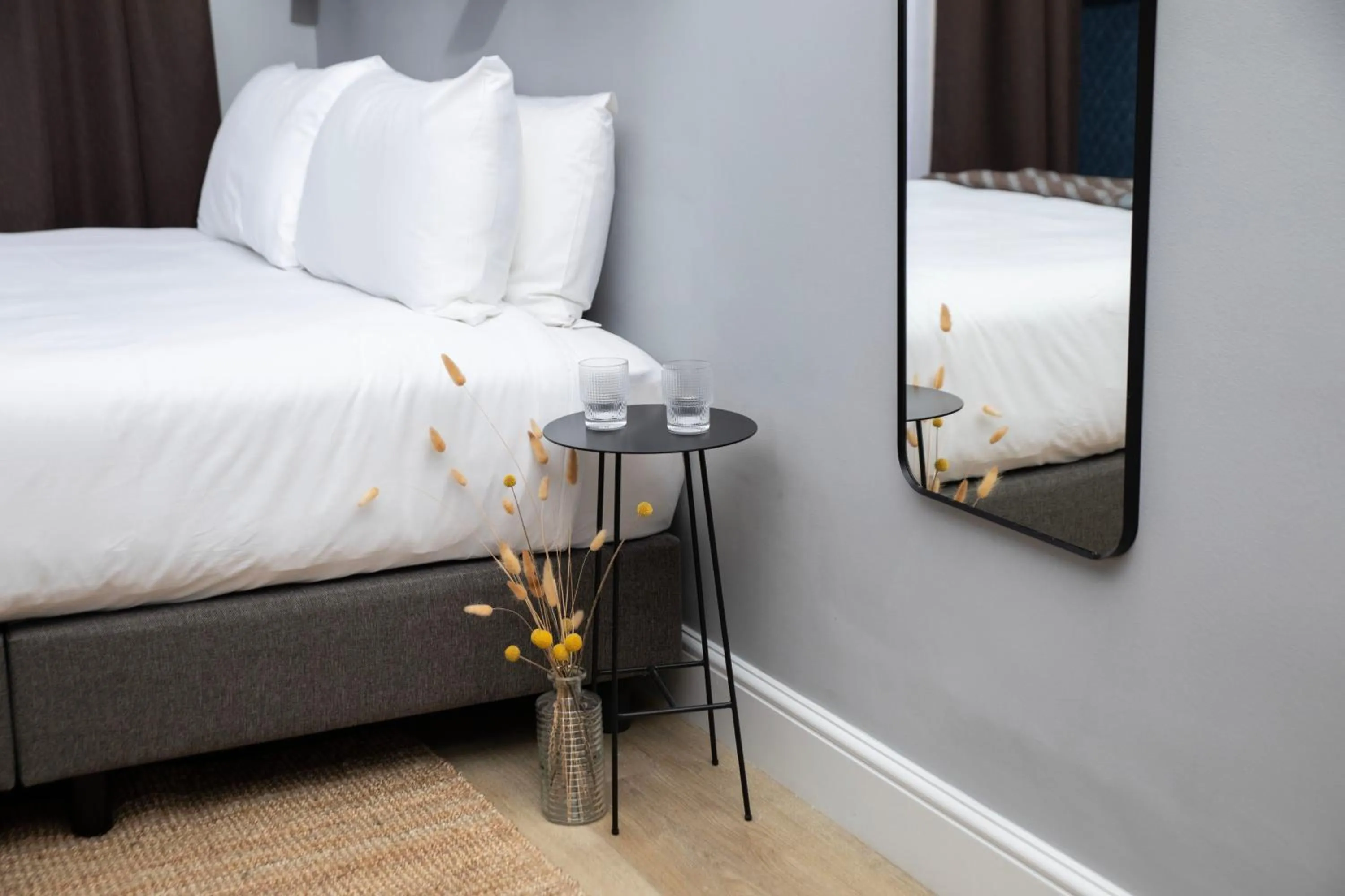 Bed in Bob W London Hyde Park