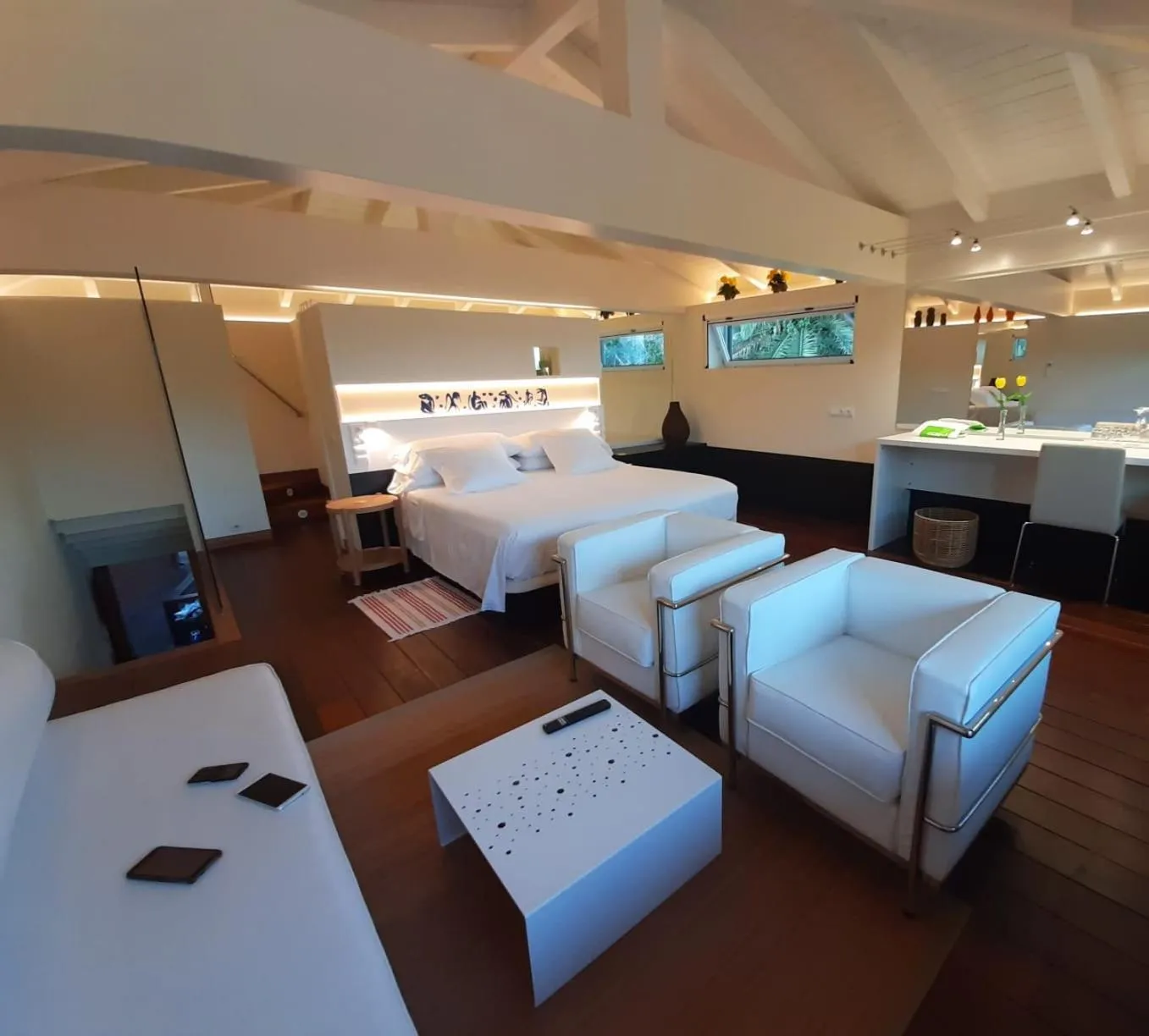 Hot Tub, Bed in Tancat de Codorniu