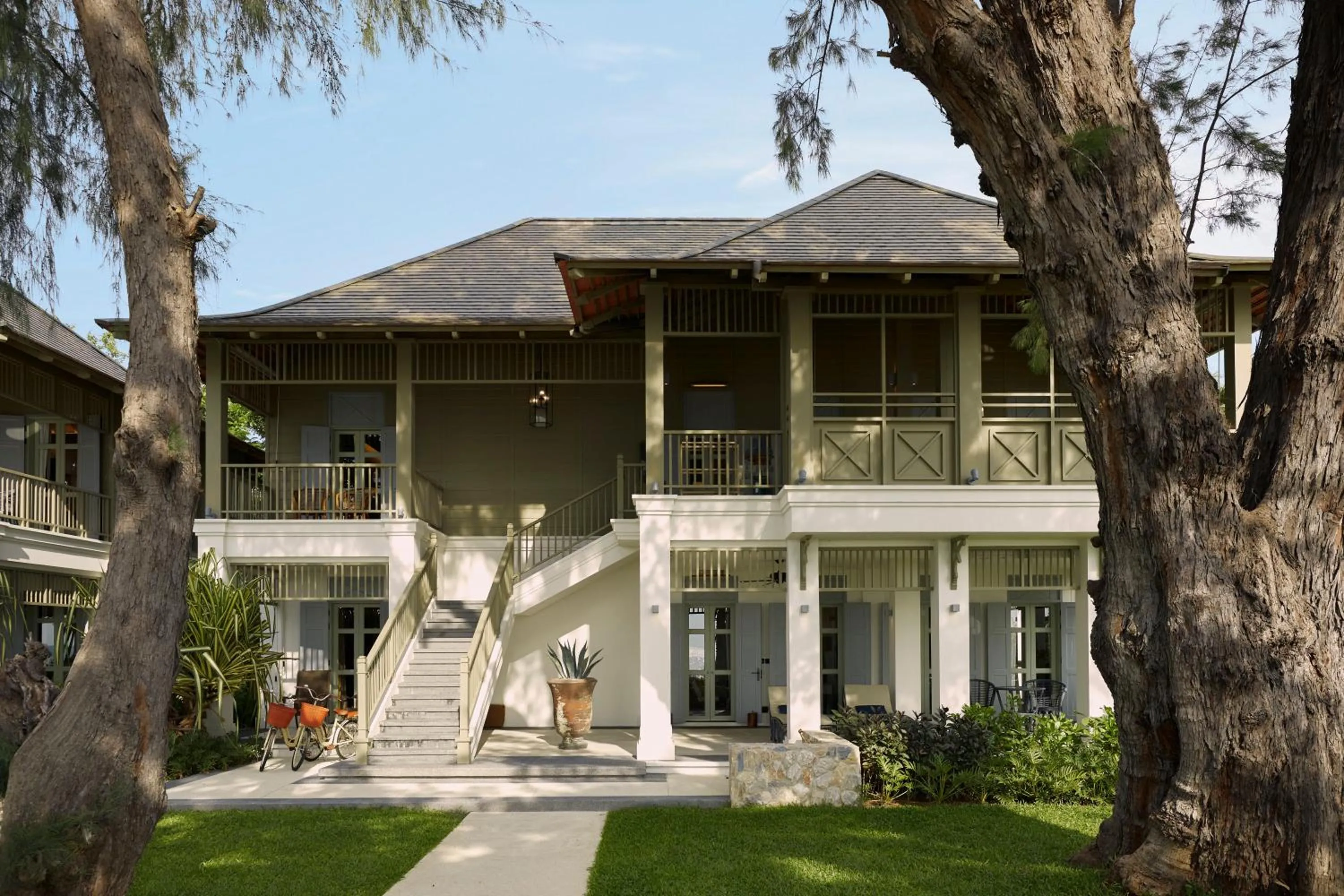 Property building in Charras Bhawan Hotel and Residences