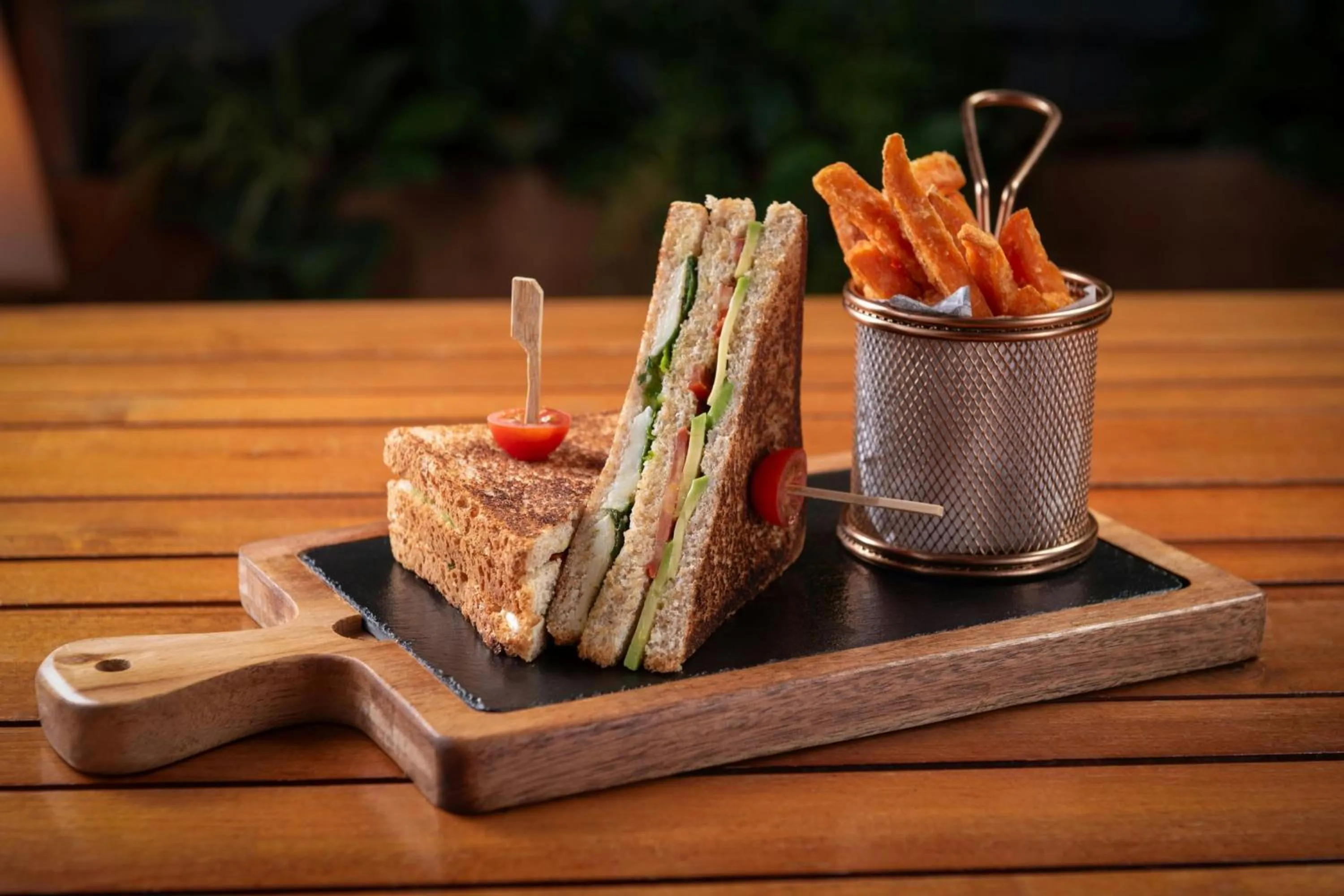 Restaurant/places to eat in Four Points by Sheraton Barcelona Diagonal