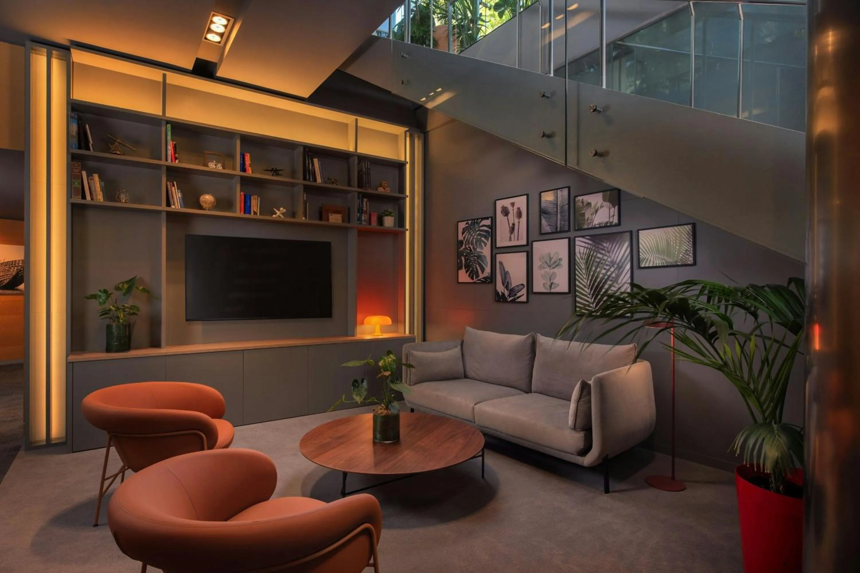 Lounge or bar in Four Points by Sheraton Barcelona Diagonal