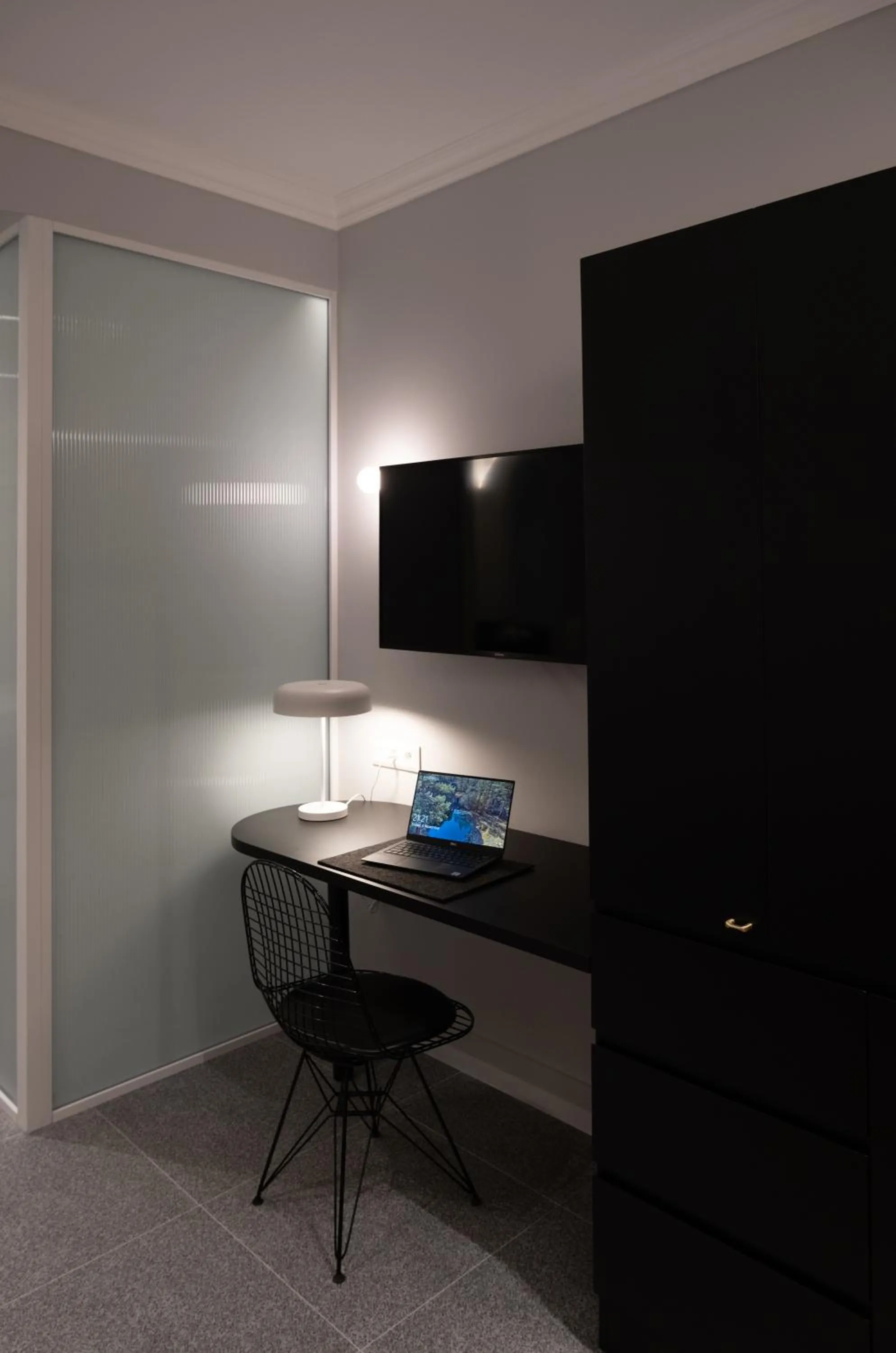 TV and multimedia in K23 Color Suites