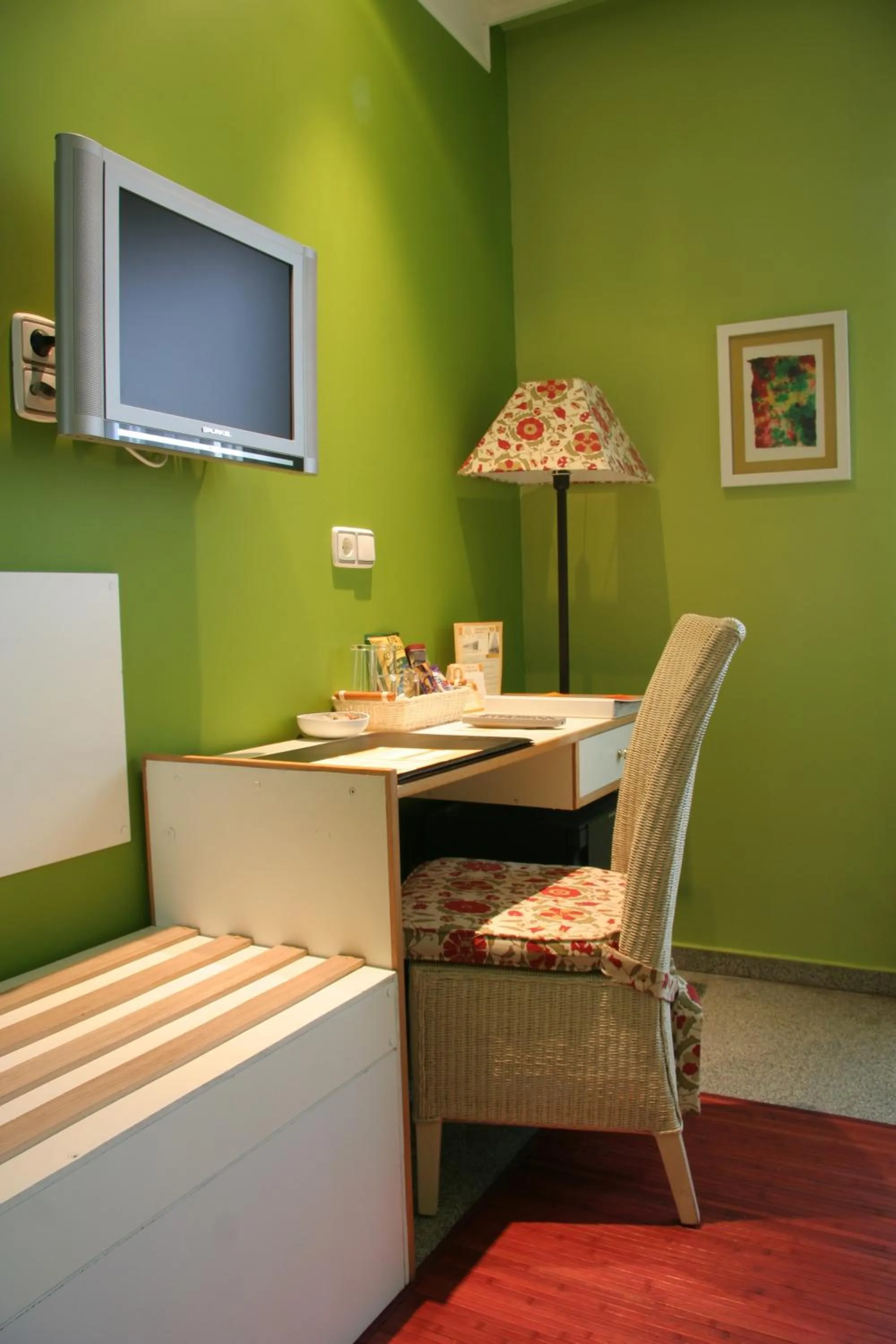 Seating area in Hostal Paris