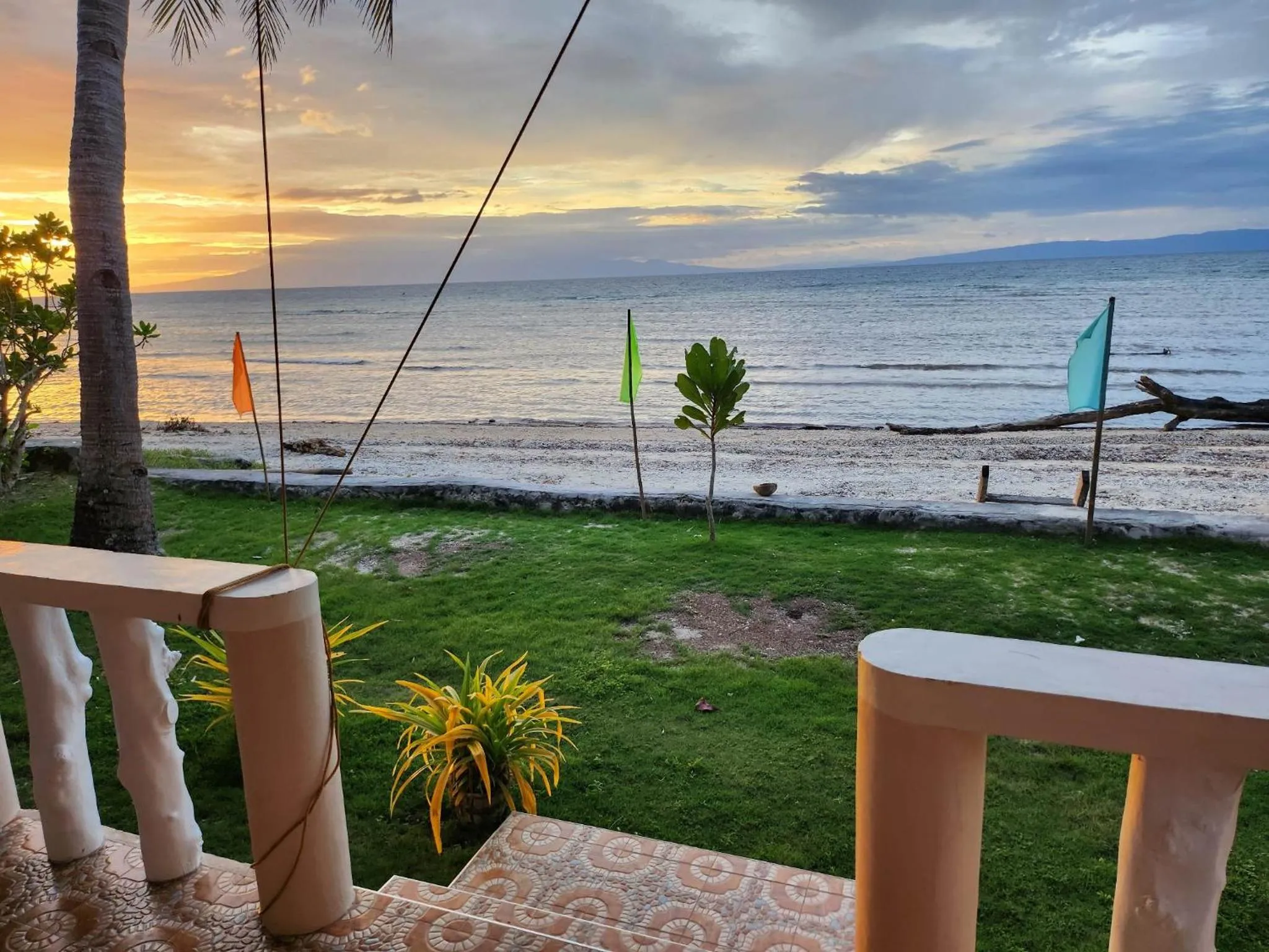 Balcony/Terrace in Islanders Paradise Beach