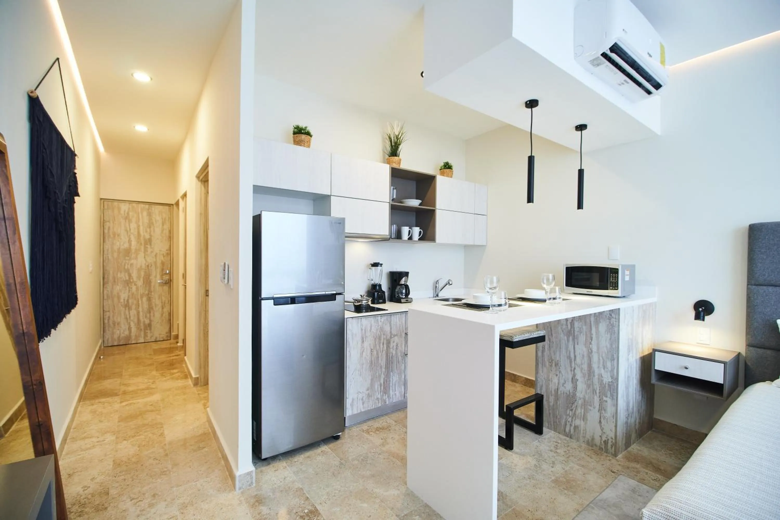 Kitchen or kitchenette in PH Othello - Private pool&Roof & Beach Club Access