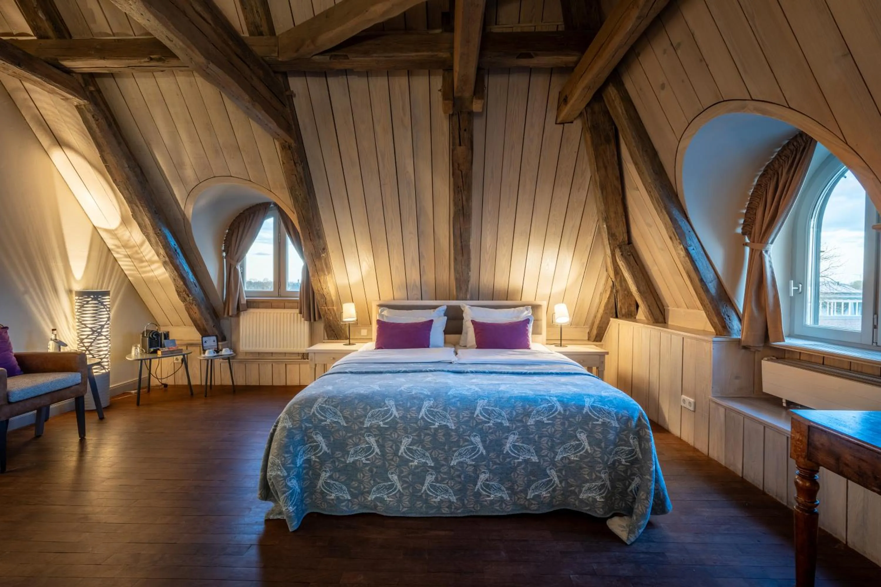 Photo of the whole room, Bed in Traditionshaus by Zollenspieker Fährhaus