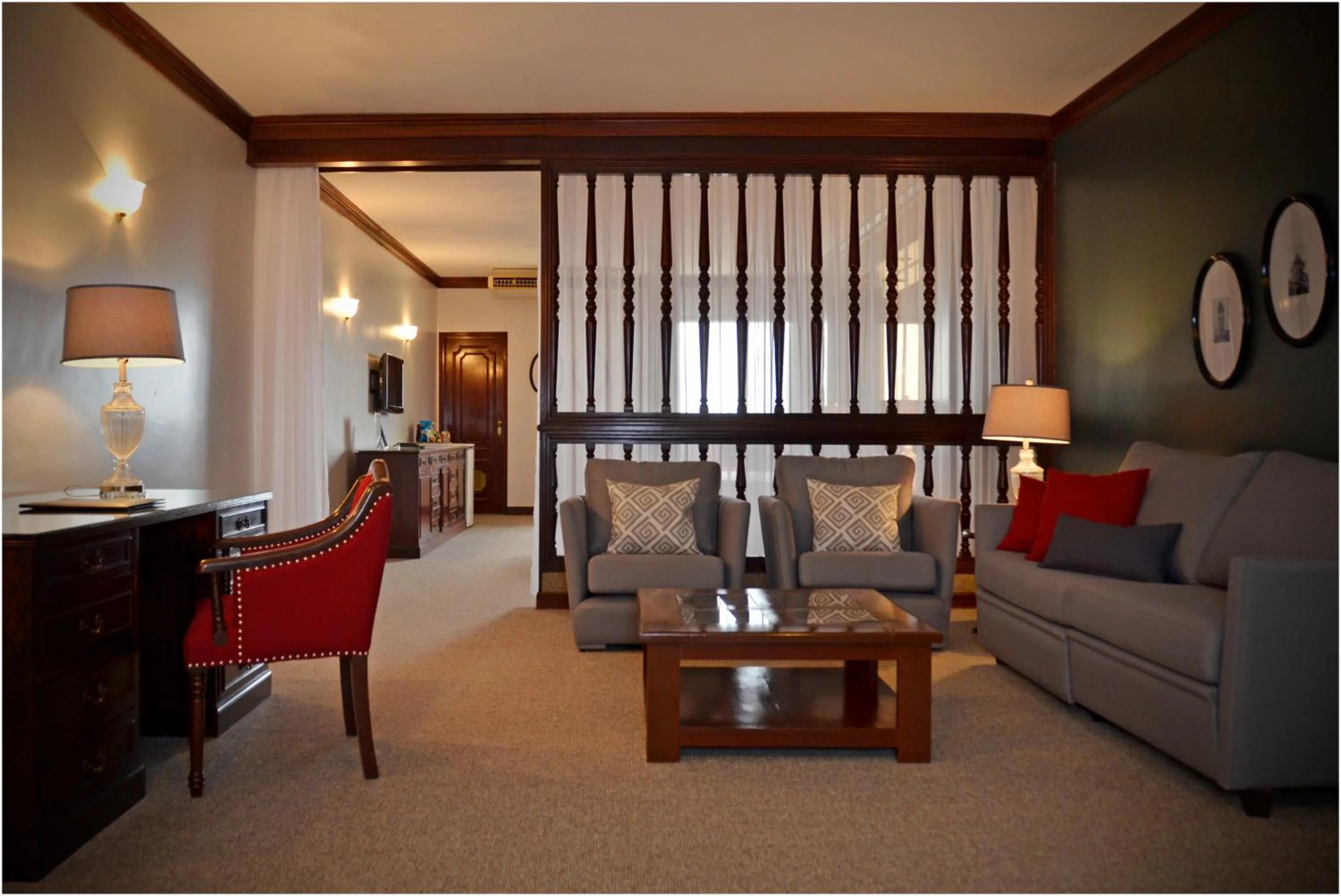 Photo of the whole room in Nobile Suites Excelsior Asuncion