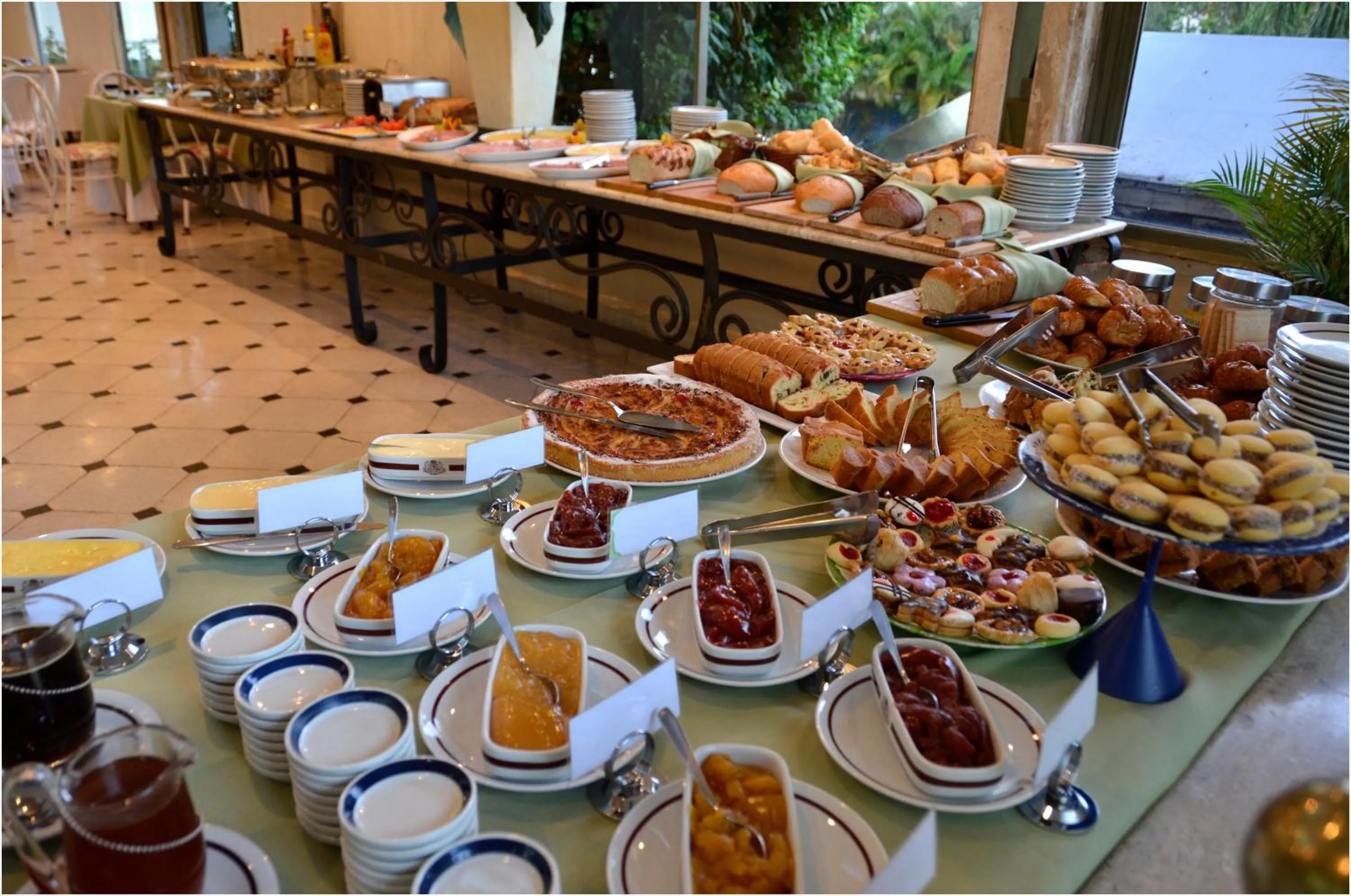 Breakfast in Nobile Suites Excelsior Asuncion