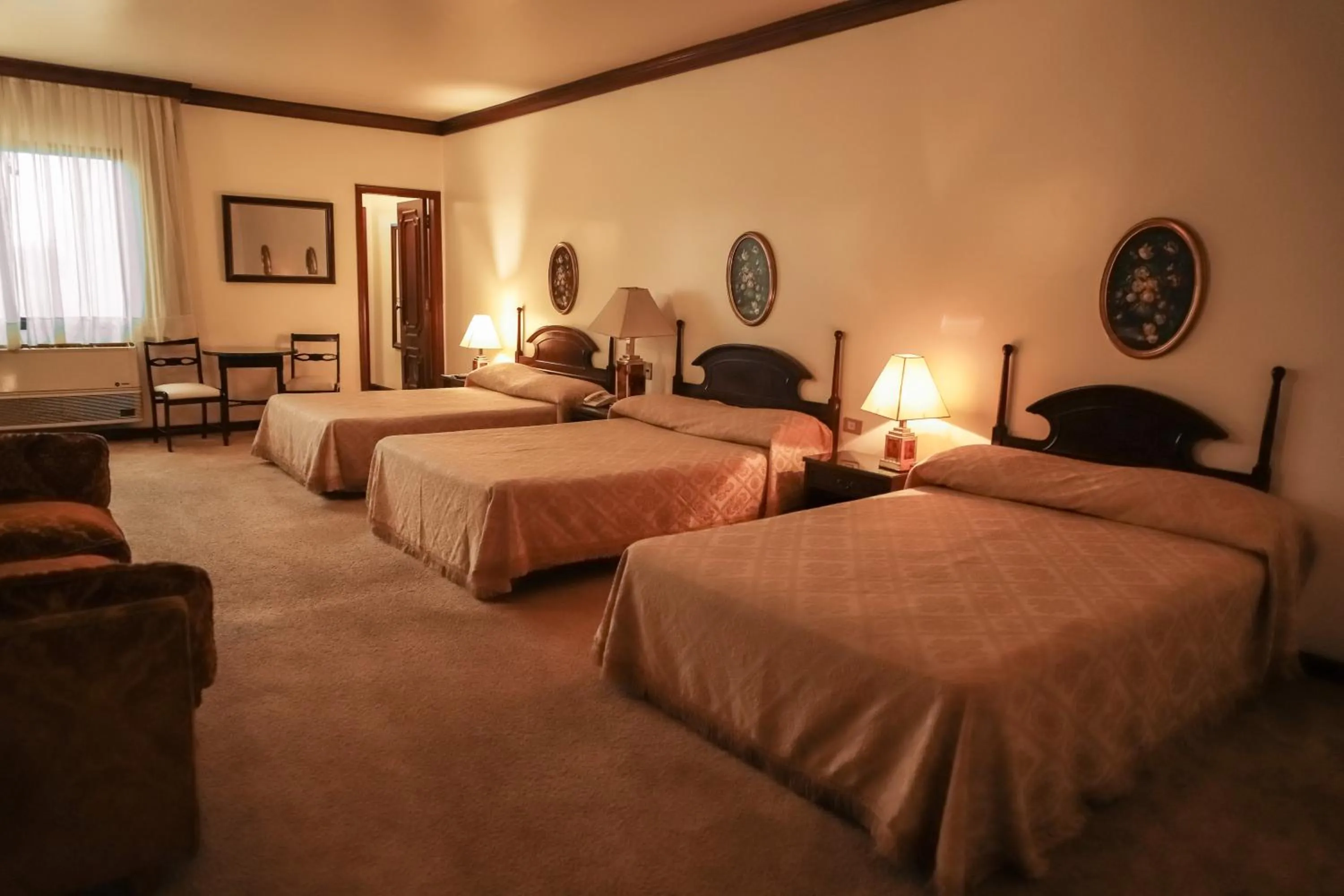 Bedroom, Bed in Nobile Suites Excelsior Asuncion