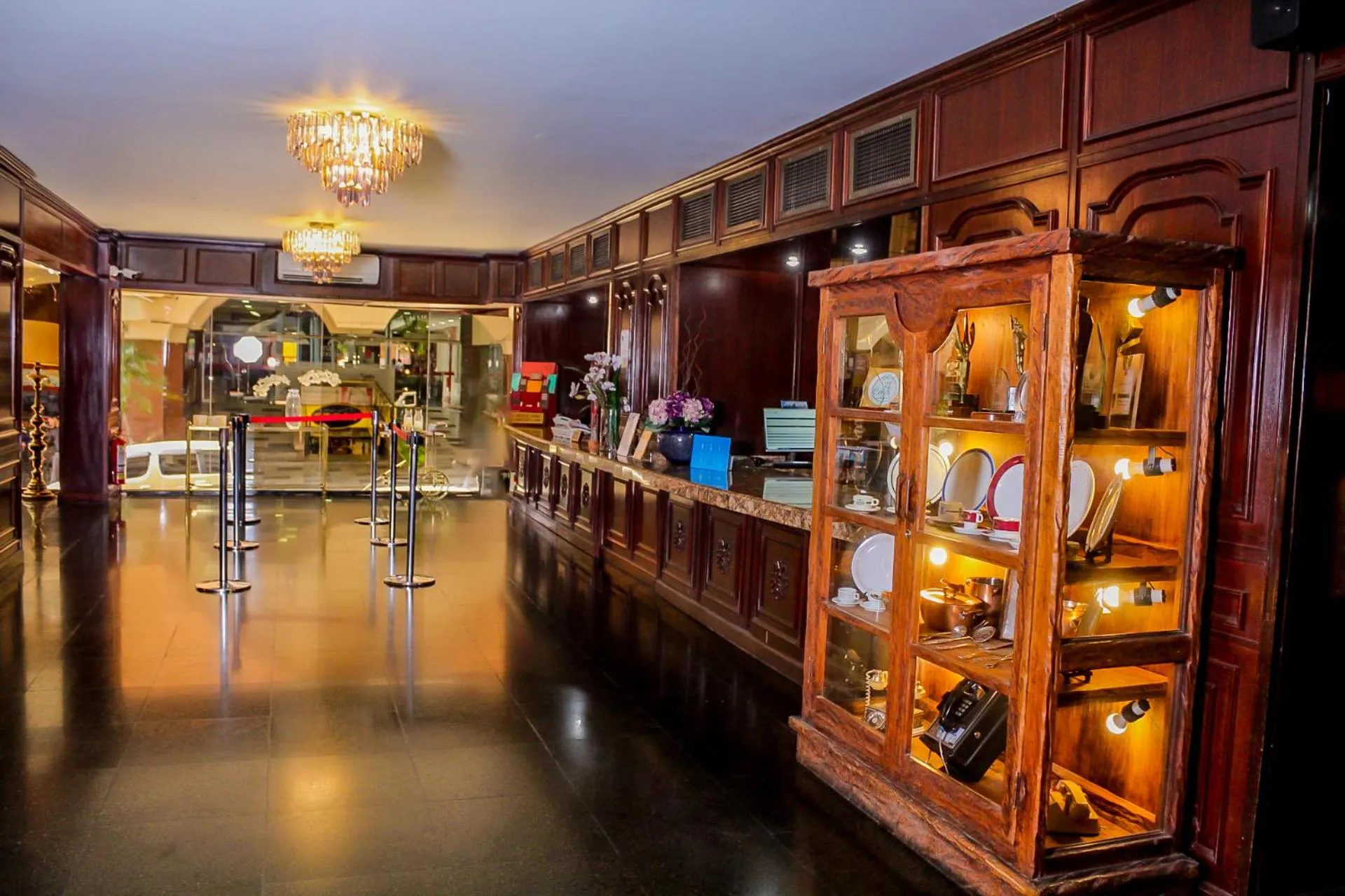 Lobby or reception in Nobile Suites Excelsior Asuncion