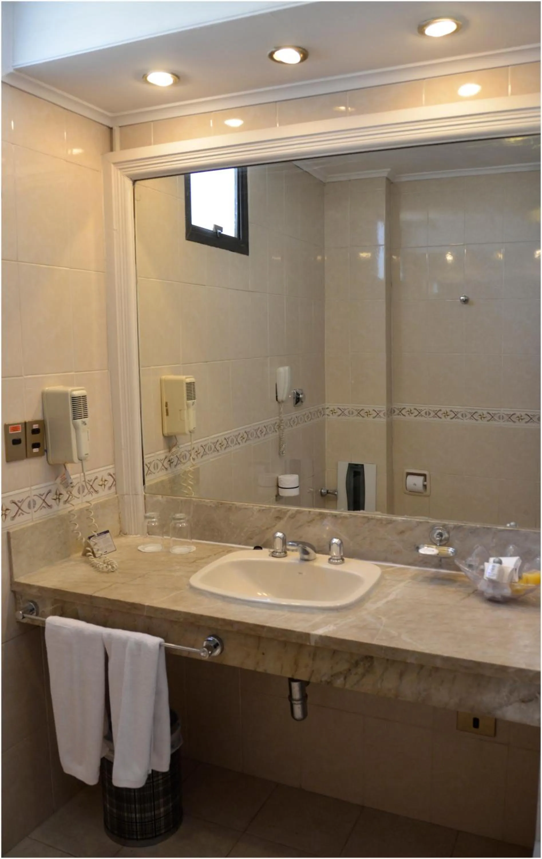 Bathroom in Nobile Suites Excelsior Asuncion