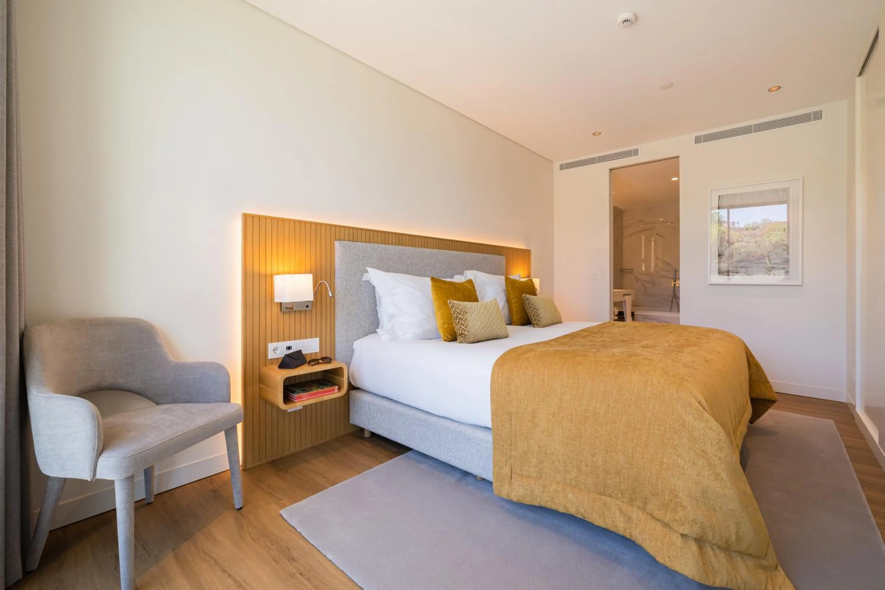 Bedroom, Bed in Martinhal Lisbon Oriente