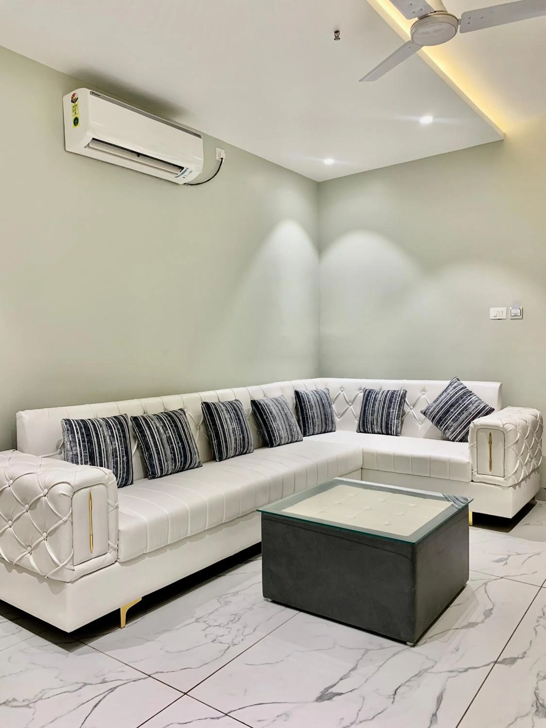 Living room in The Kamoda Resort