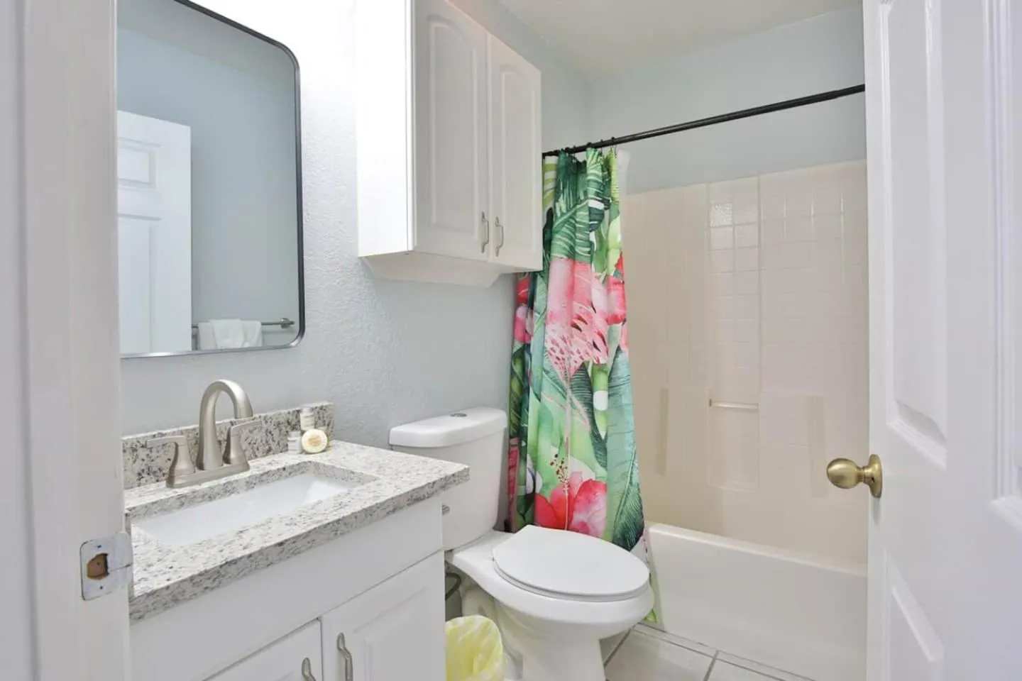 Coastal Villa w Amazing Courtyard - Splash Pad!