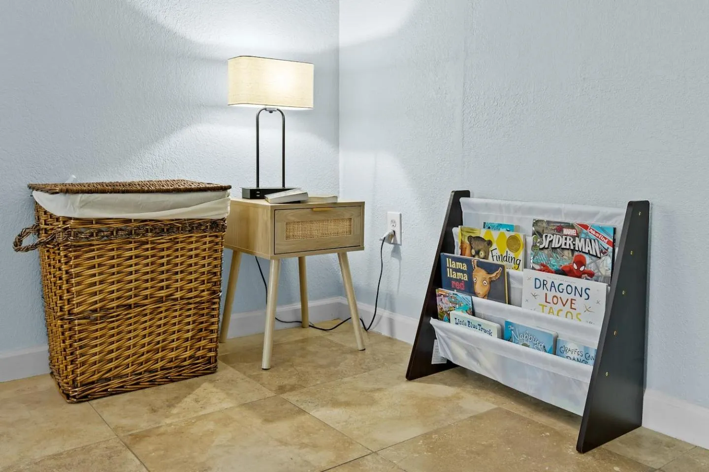 Coastal Villa w Amazing Courtyard - Splash Pad!