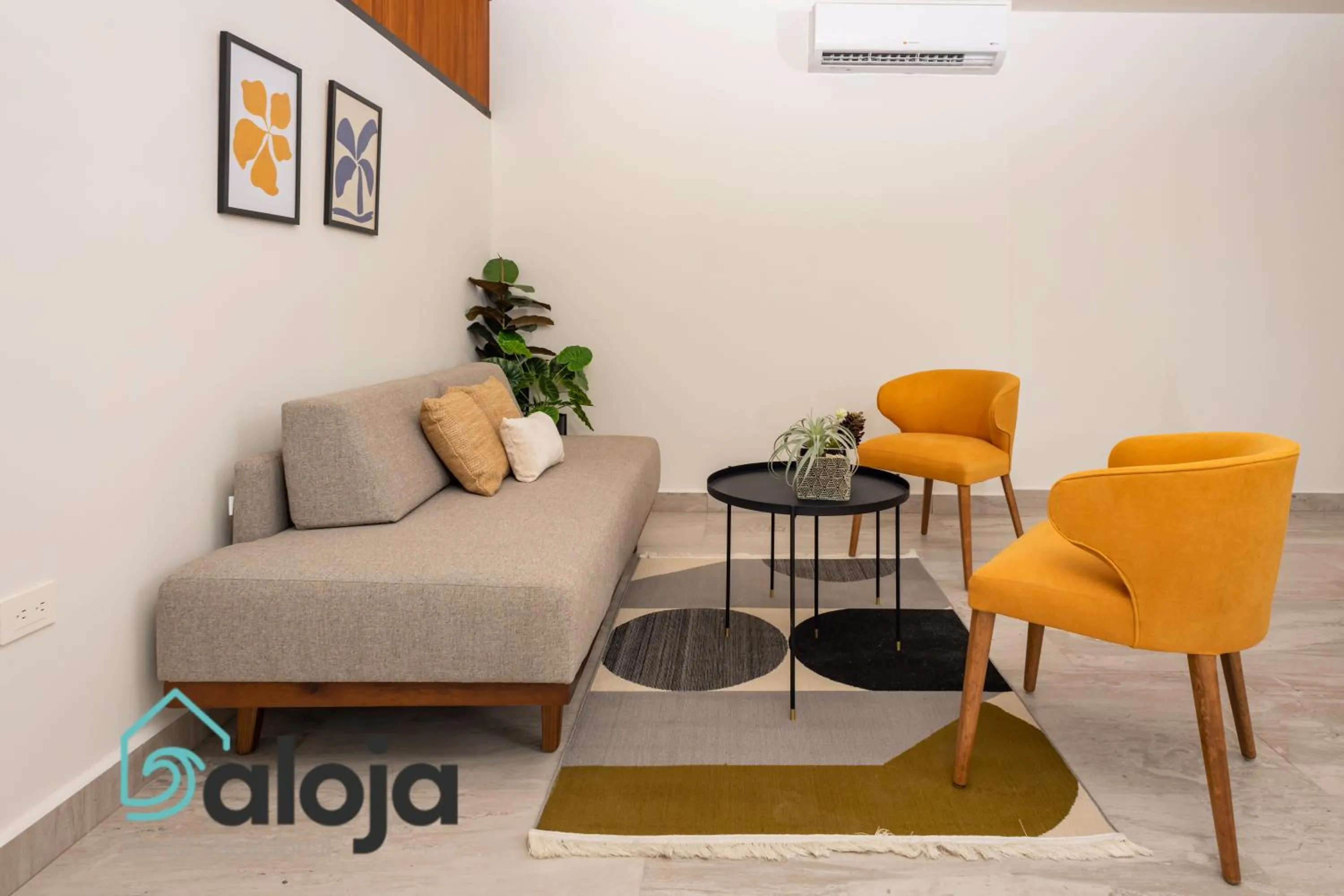 Living room in Torre Sofia - By Aloja RV