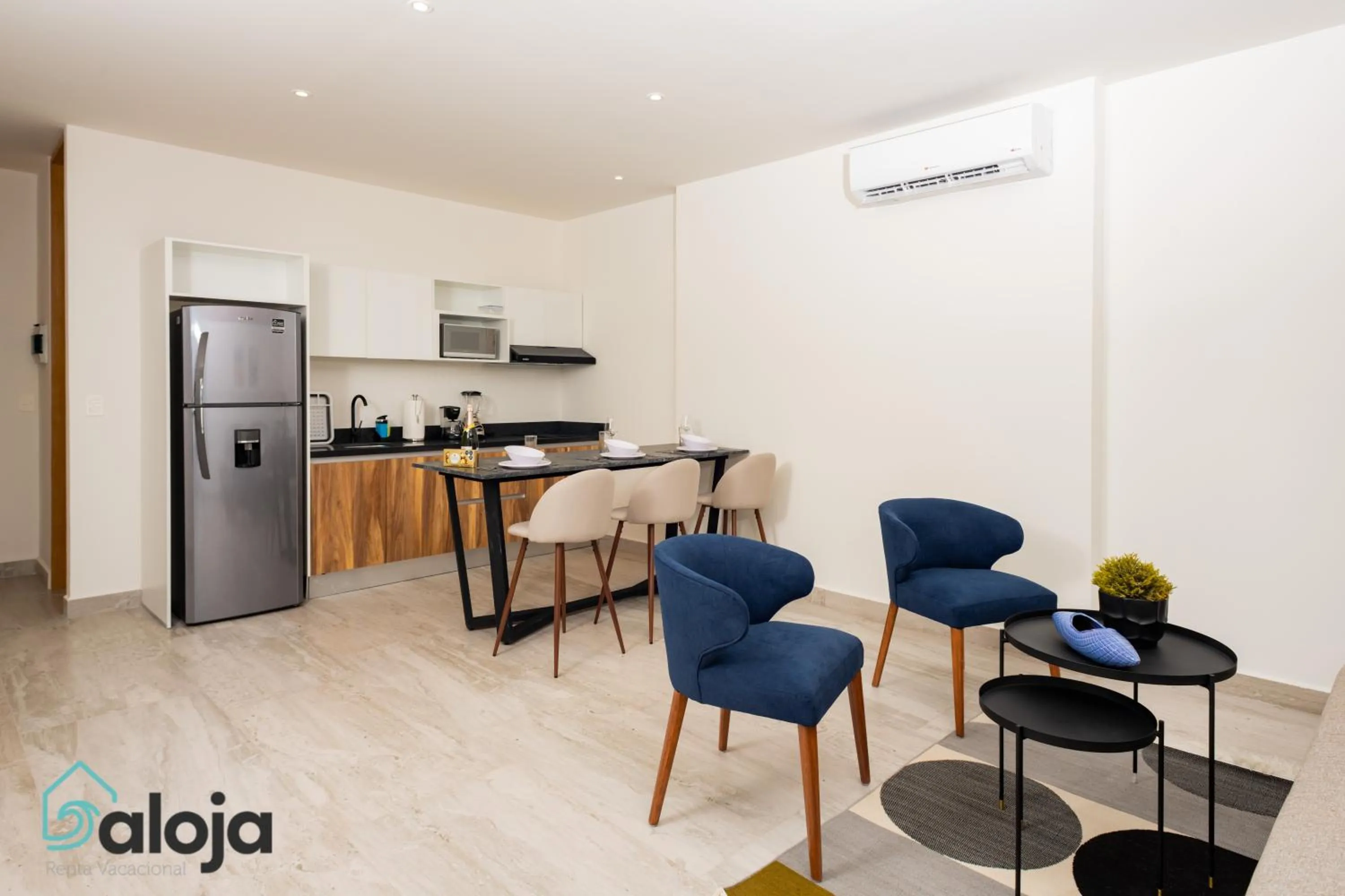 Kitchen or kitchenette in Torre Sofia - By Aloja RV