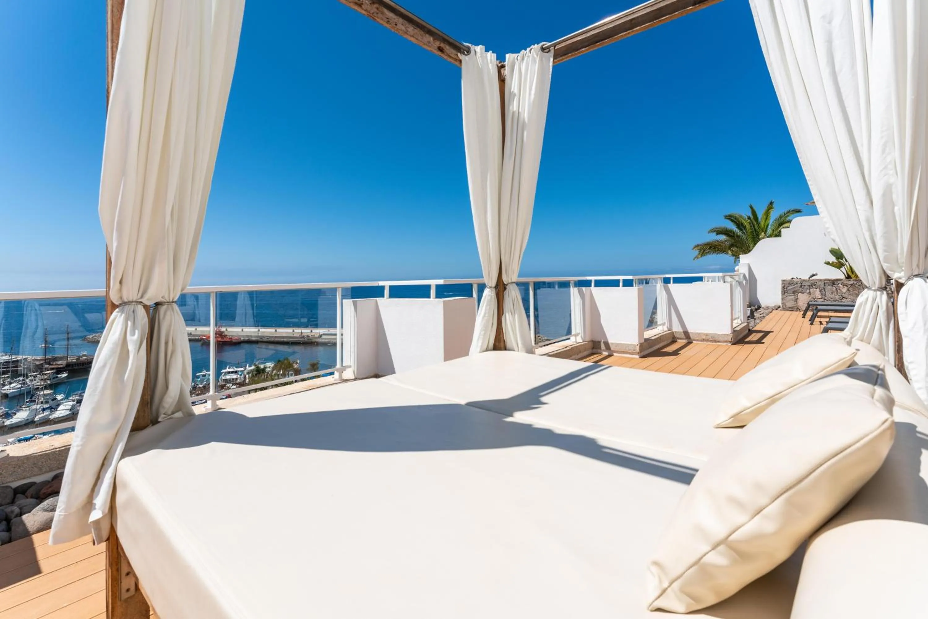 Balcony/Terrace in Marina Bayview Gran Canaria - Adults Only