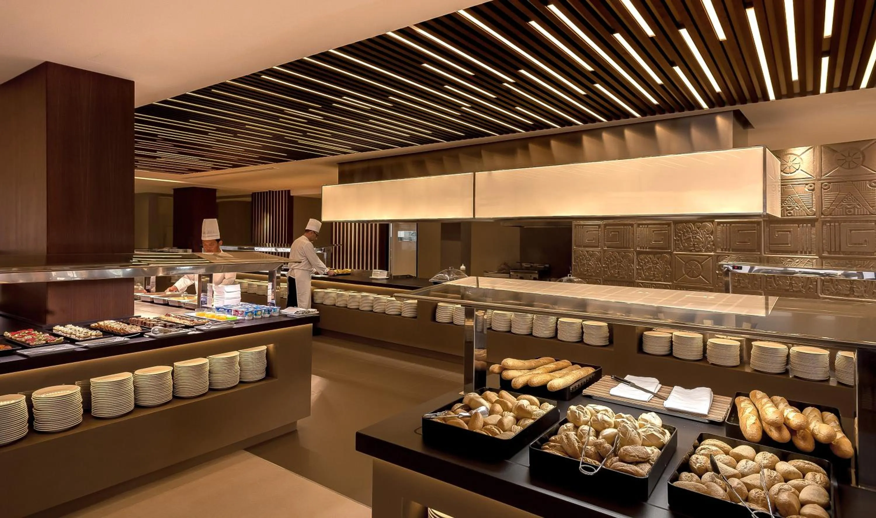 Restaurant/places to eat in Hotel Don Pancho - Designed for Adults