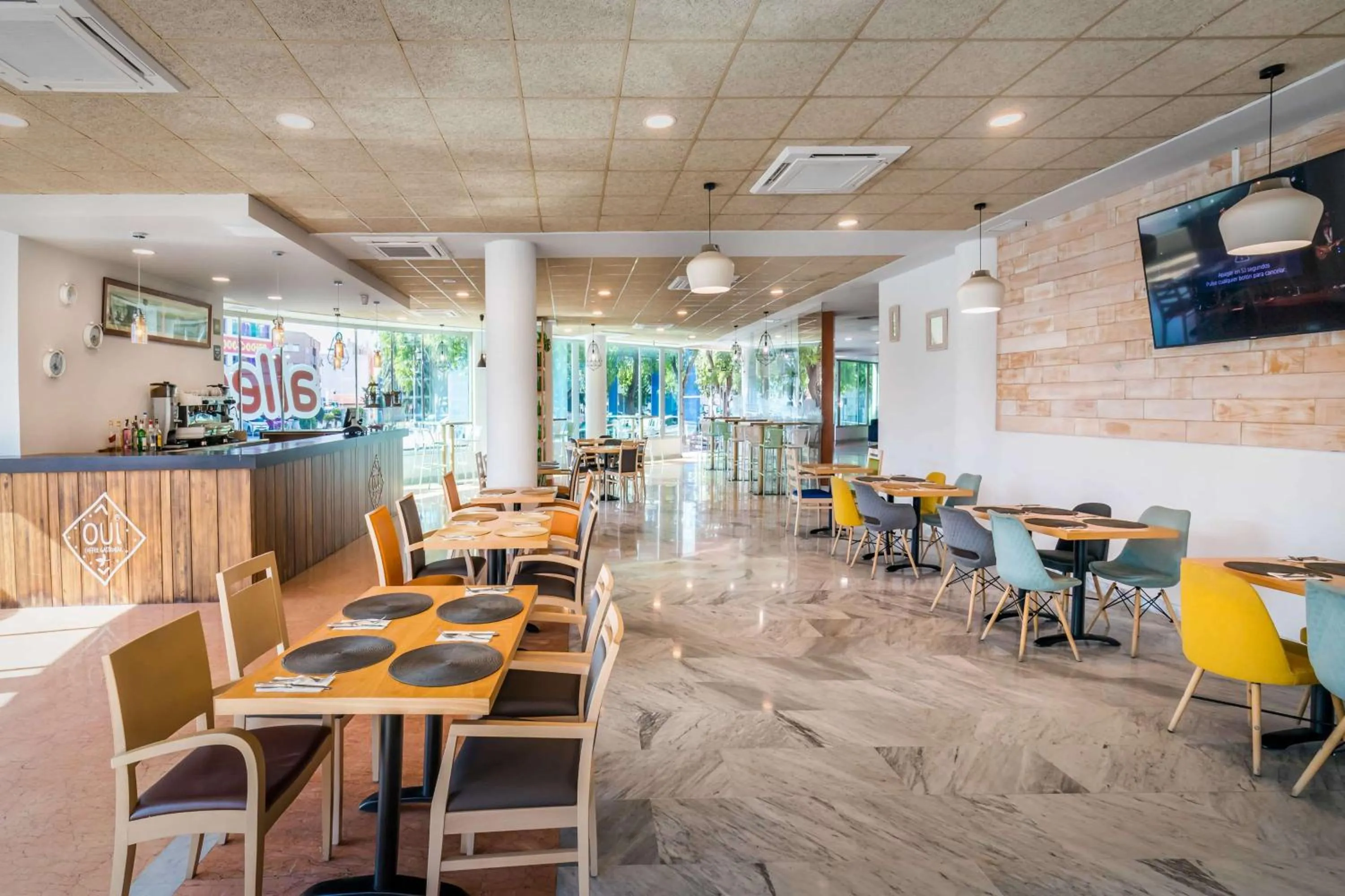 Lounge or bar in Allegro Murcia Azarbe