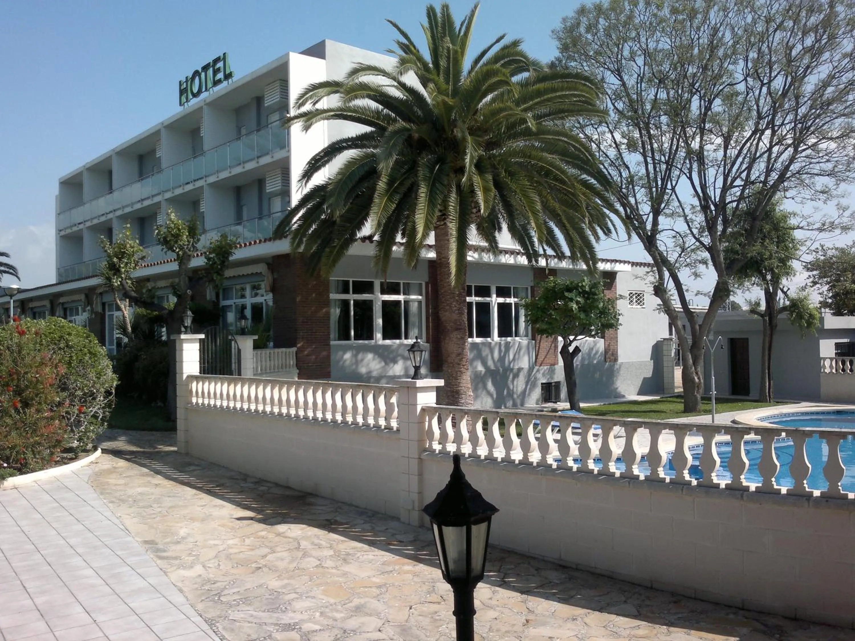 Property building in Hotel Roca