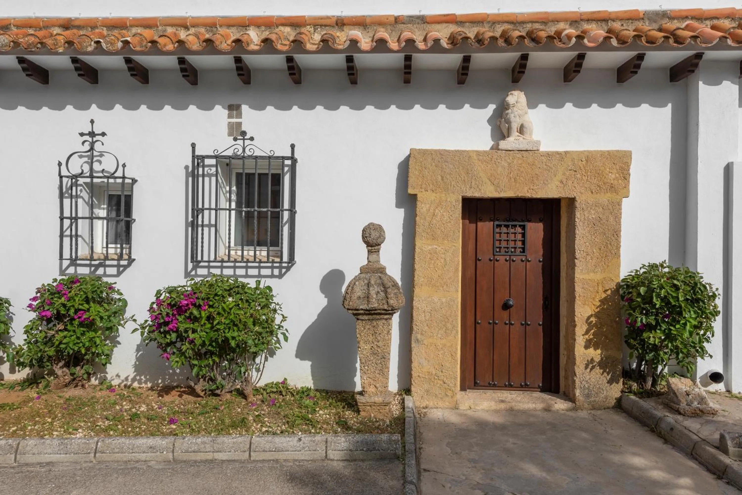 Facade/entrance in Suites Cortijo Fontanilla
