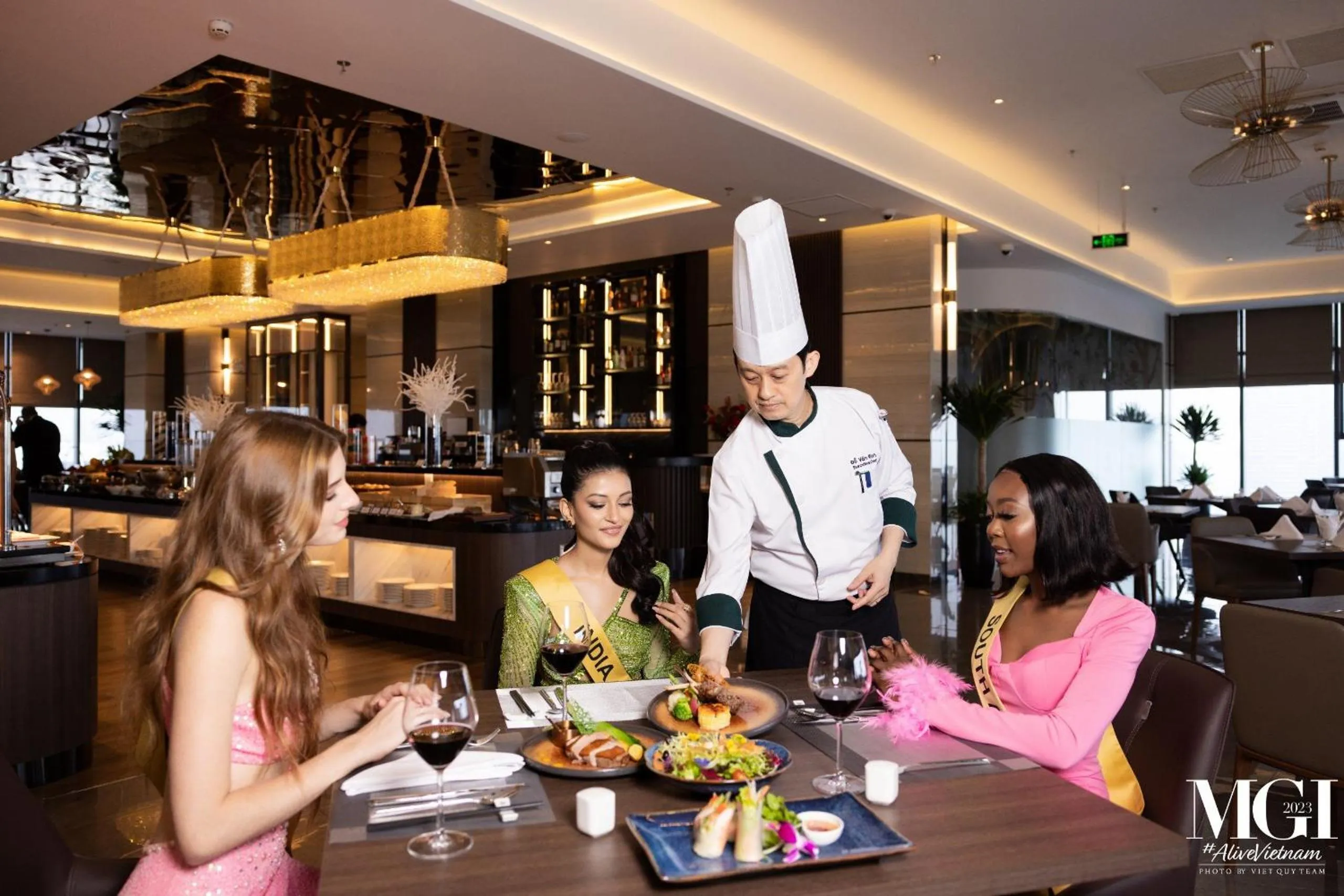 Restaurant/places to eat in Grand K Hotel Suites Hanoi