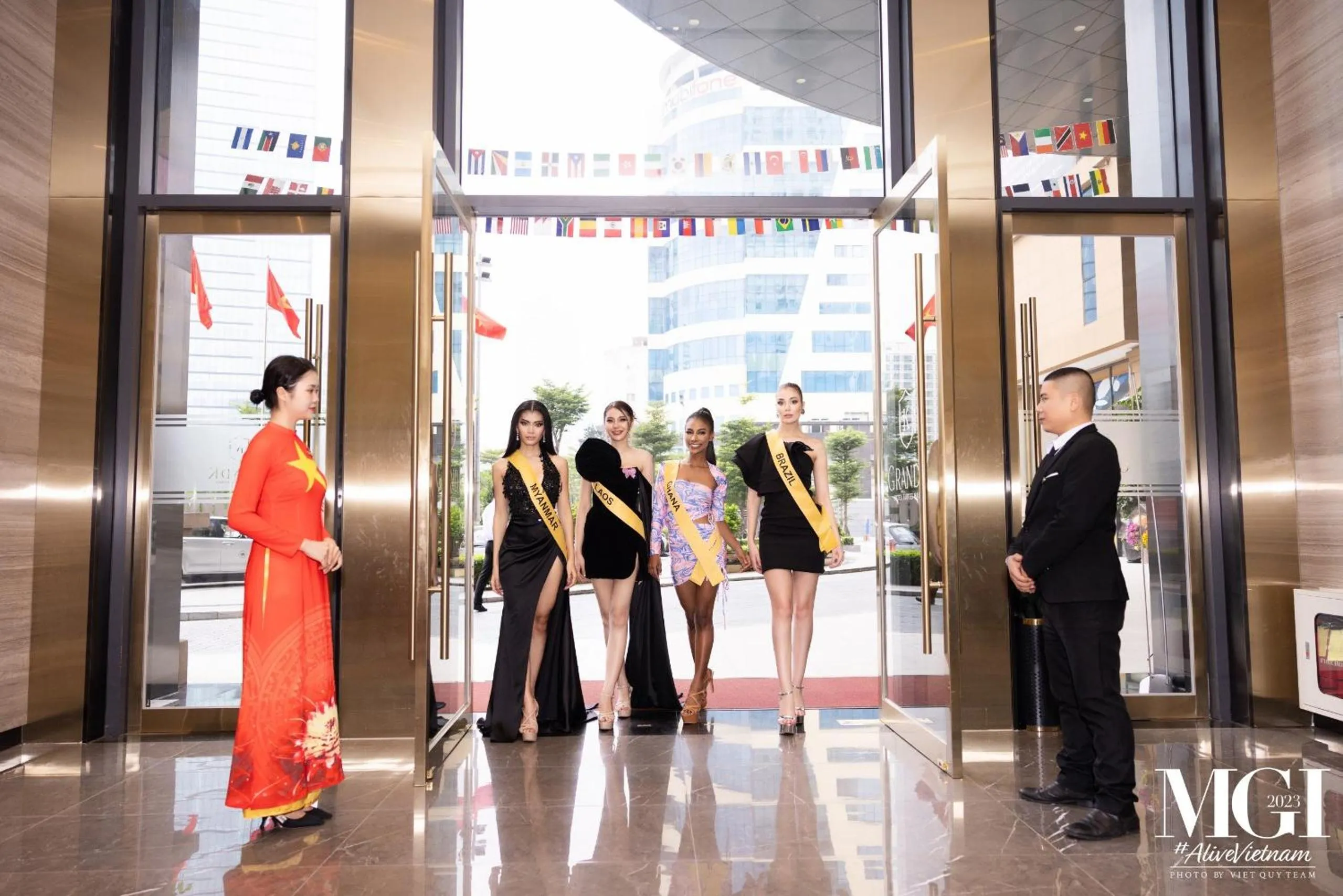 Lobby or reception in Grand K Hotel Suites Hanoi