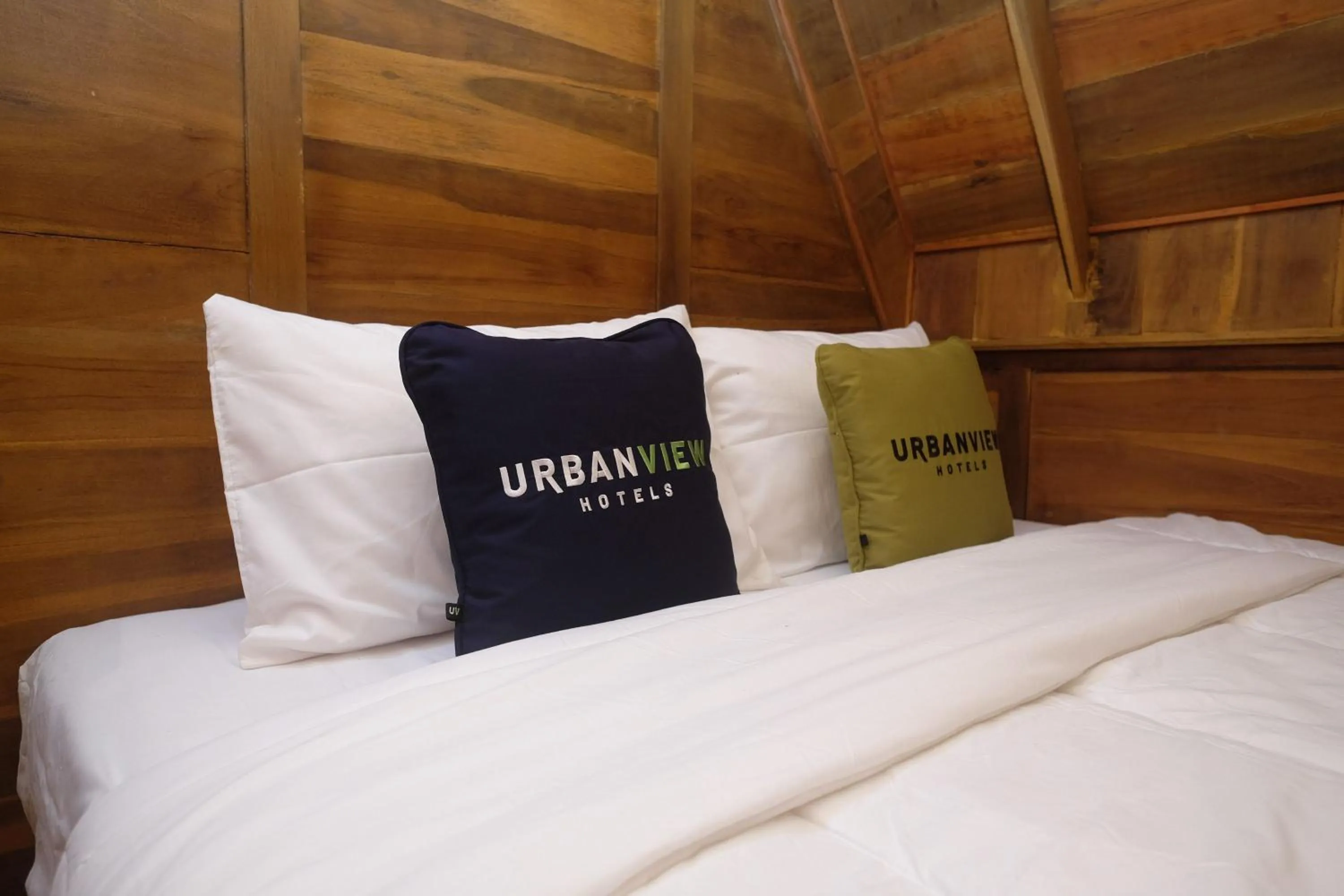 Bedroom, Bed in Urbanview Villa Lukulo Kebumen by RedDoorz