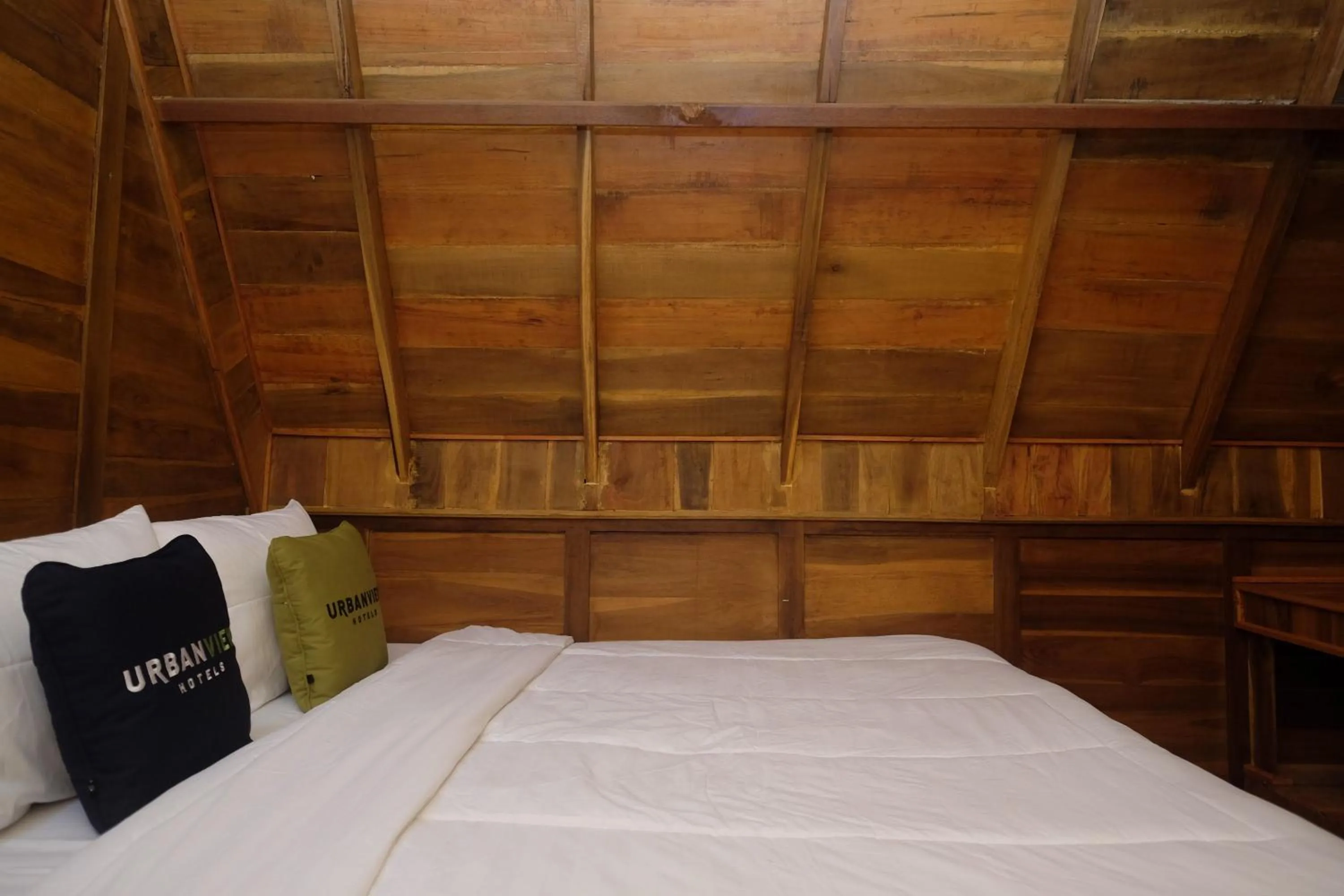 Bedroom, Bed in Urbanview Villa Lukulo Kebumen by RedDoorz