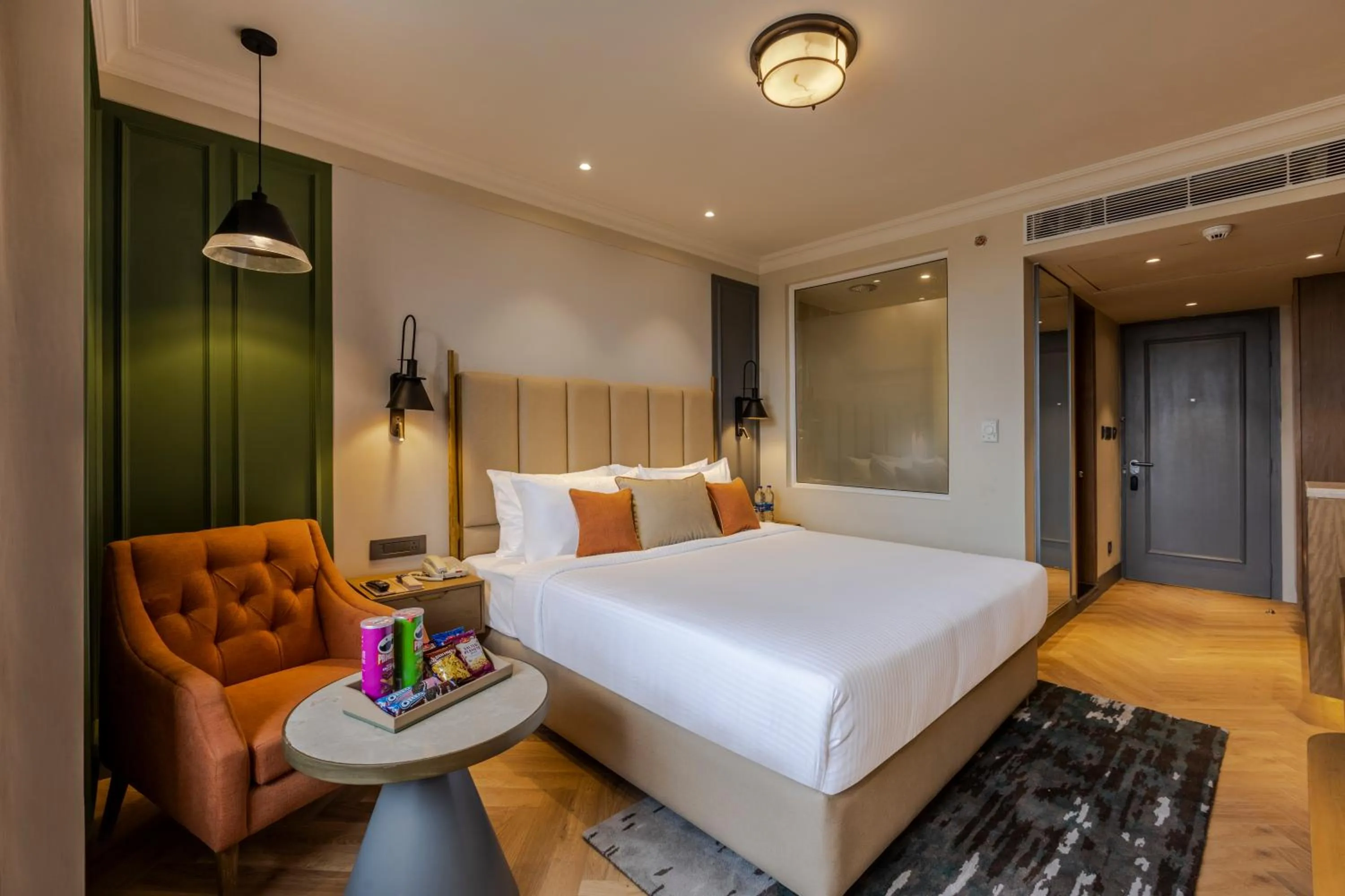 Bed in Sarovar Portico Srinagar